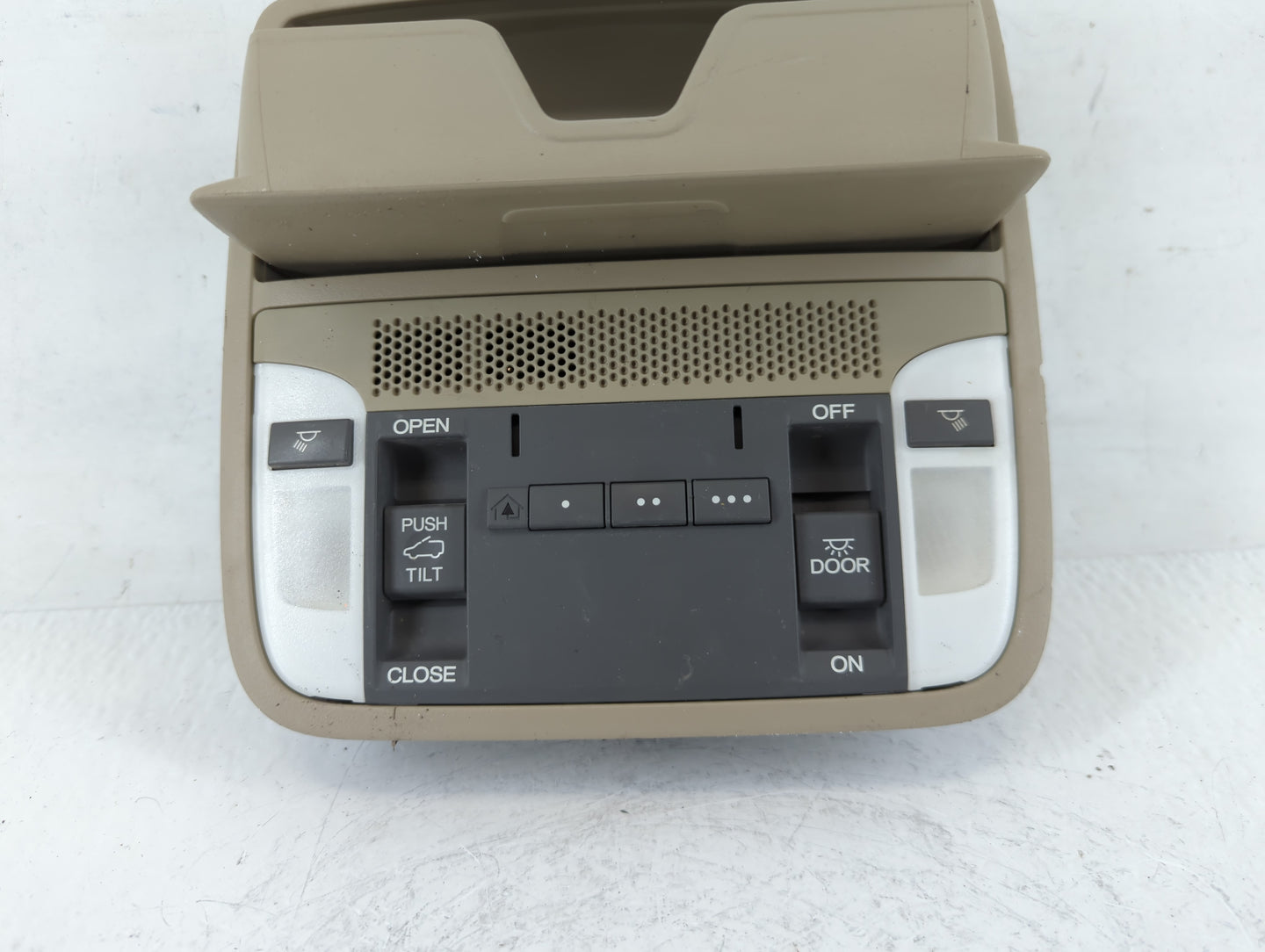 2018 Honda Accord Overhead Roof Console 738666 - Oemusedautoparts1.com