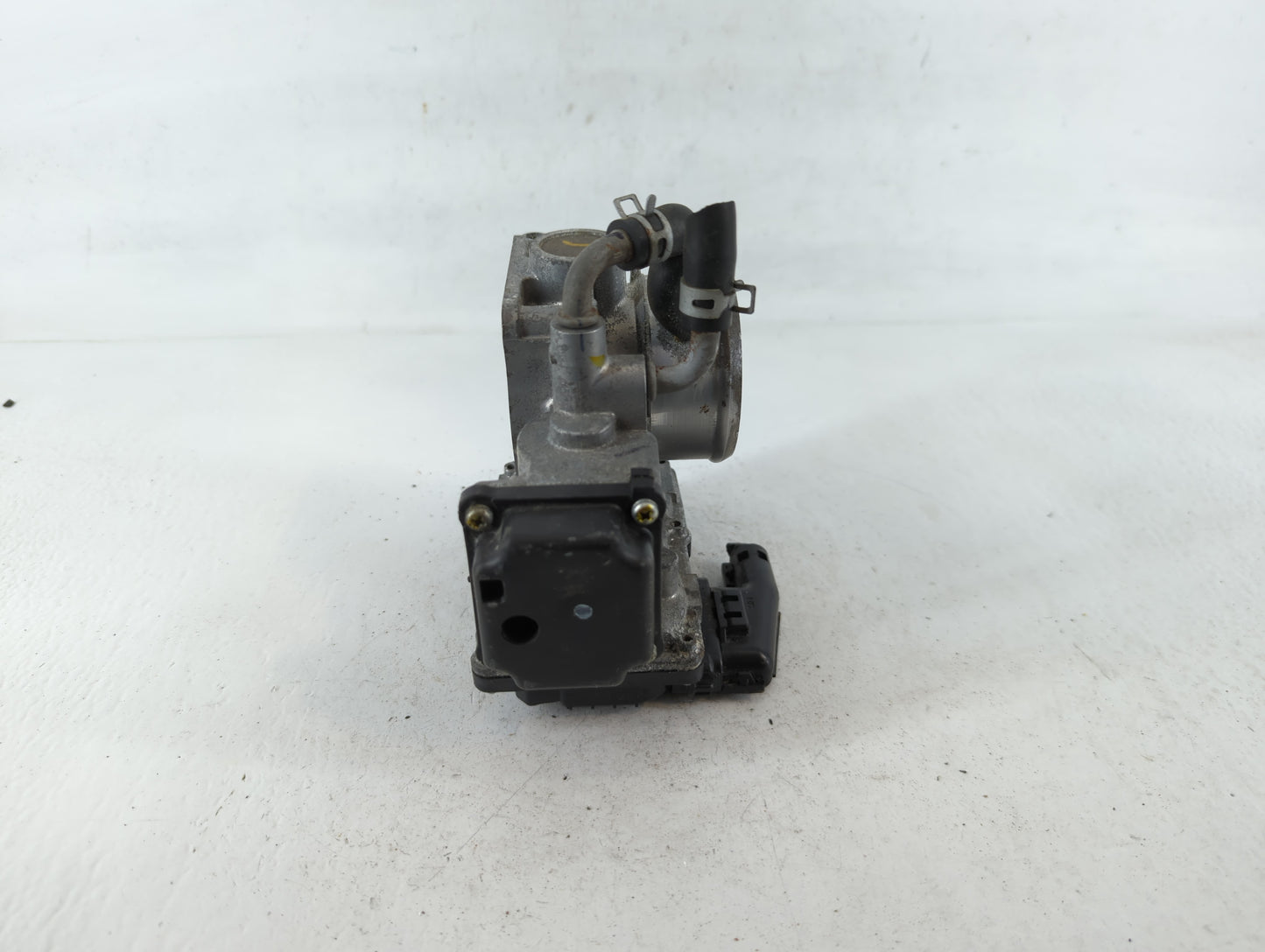 2018-2022 Honda Accord Throttle Body P/N:M22858505561 GMG9A Fits Fits 2016 2017 2018 2019 2020 2021 2022 OEM Used Auto Parts