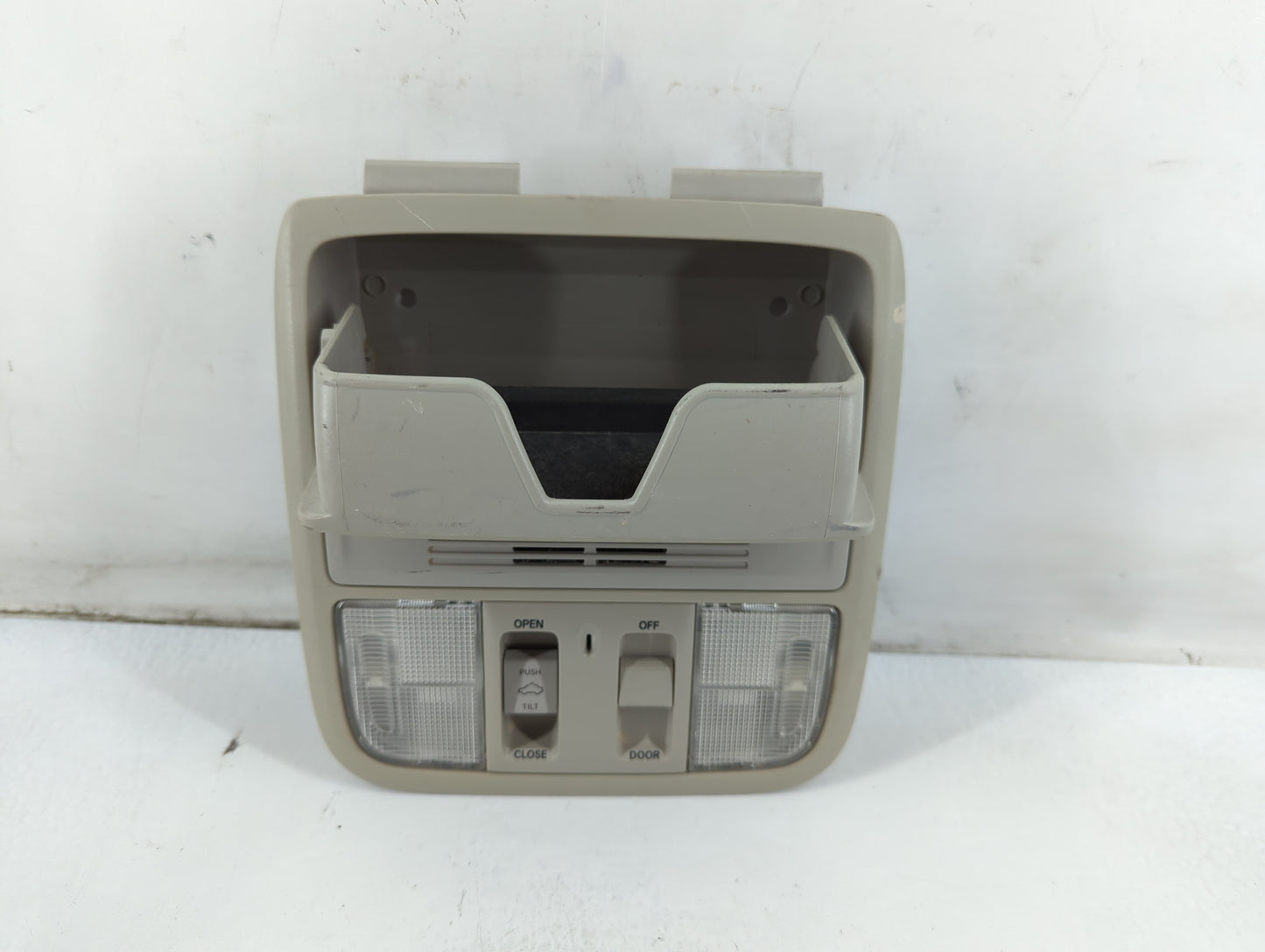 2018 Honda Accord Overhead Roof Console 889048 - Oemusedautoparts1.com