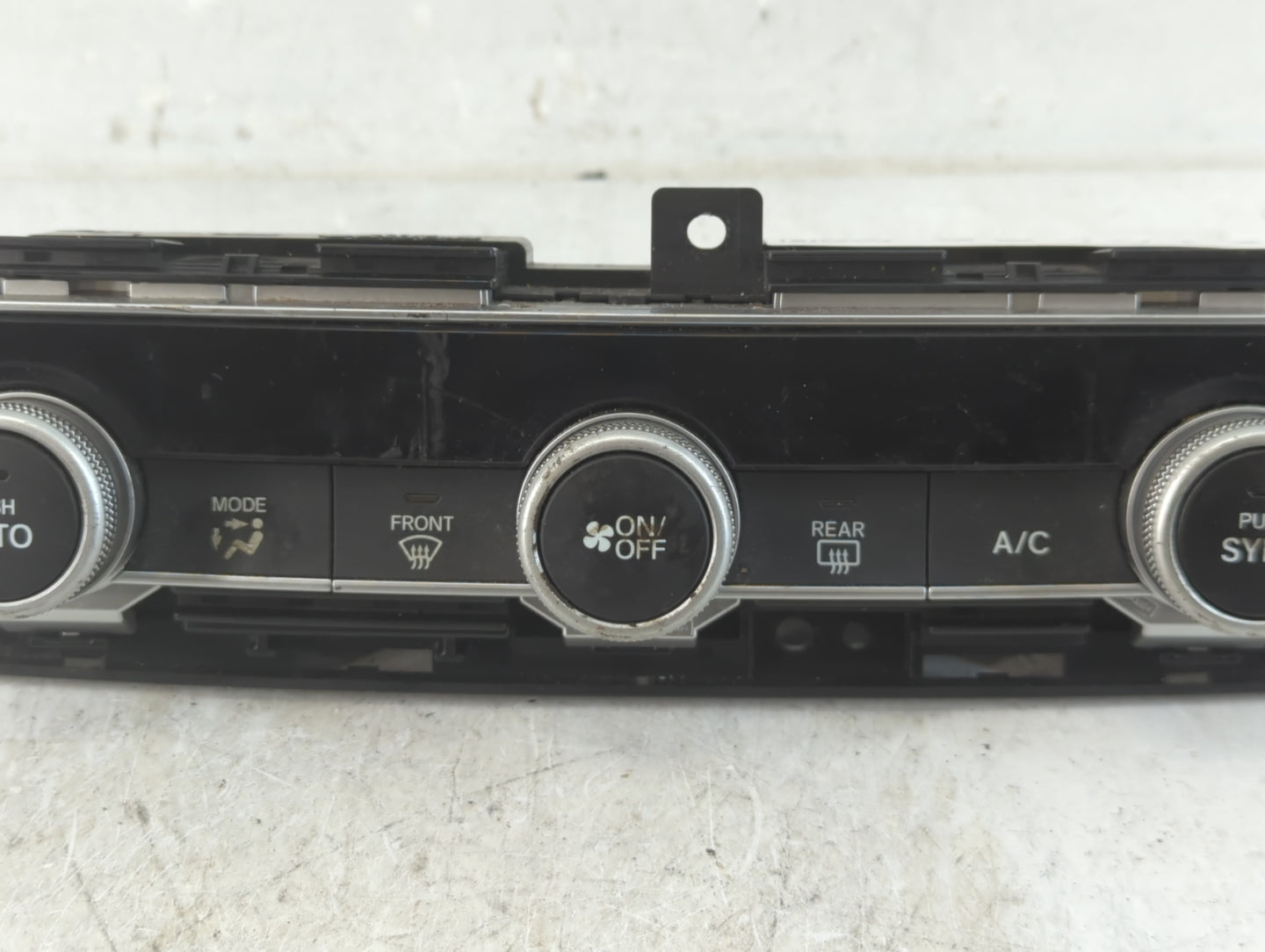2018-2020 Honda Accord Climate Control Module Temperature AC/Heater Replacement P/N:0518A3 033903 79610TVAA016M1 Fits OEM Us