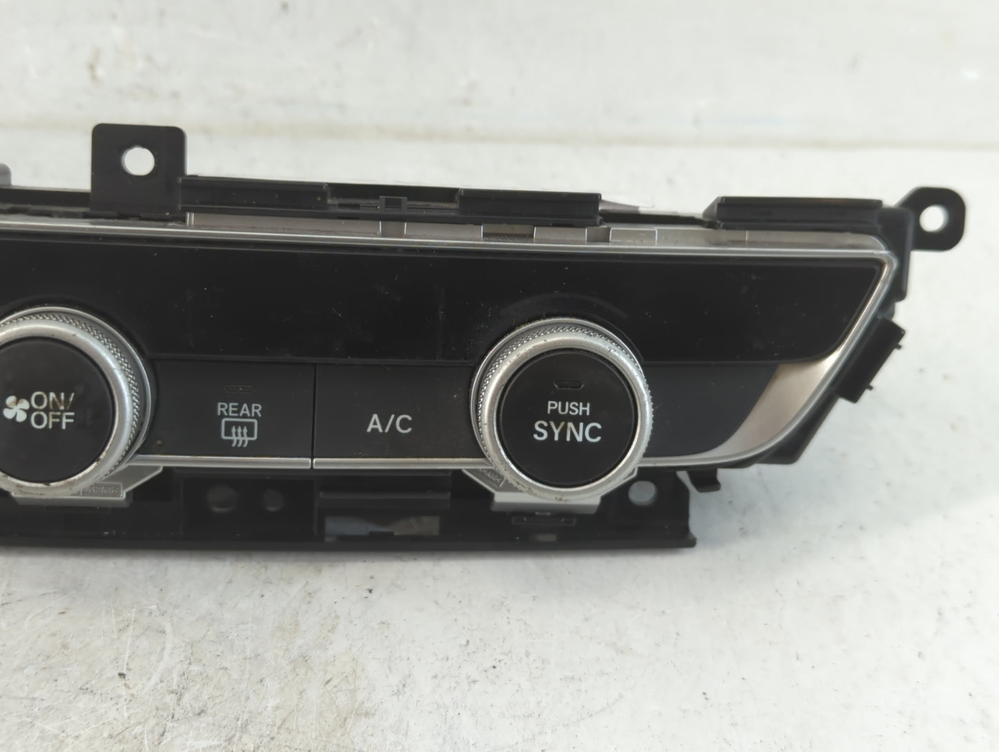 2018-2020 Honda Accord Climate Control Module Temperature AC/Heater Replacement P/N:0518A3 033903 79610TVAA016M1 Fits OEM Us