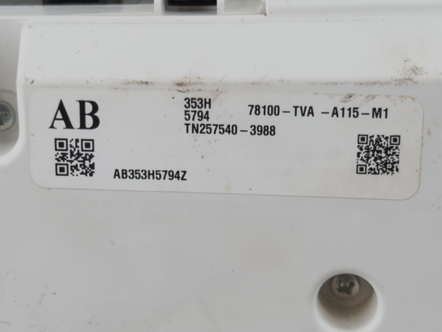 2018-2020 Honda Accord Instrument Cluster Speedometer Gauges P/N:TN257540-3988 78100-TVA-A115-M1 Fits Fits 2018 2019 2020 OE