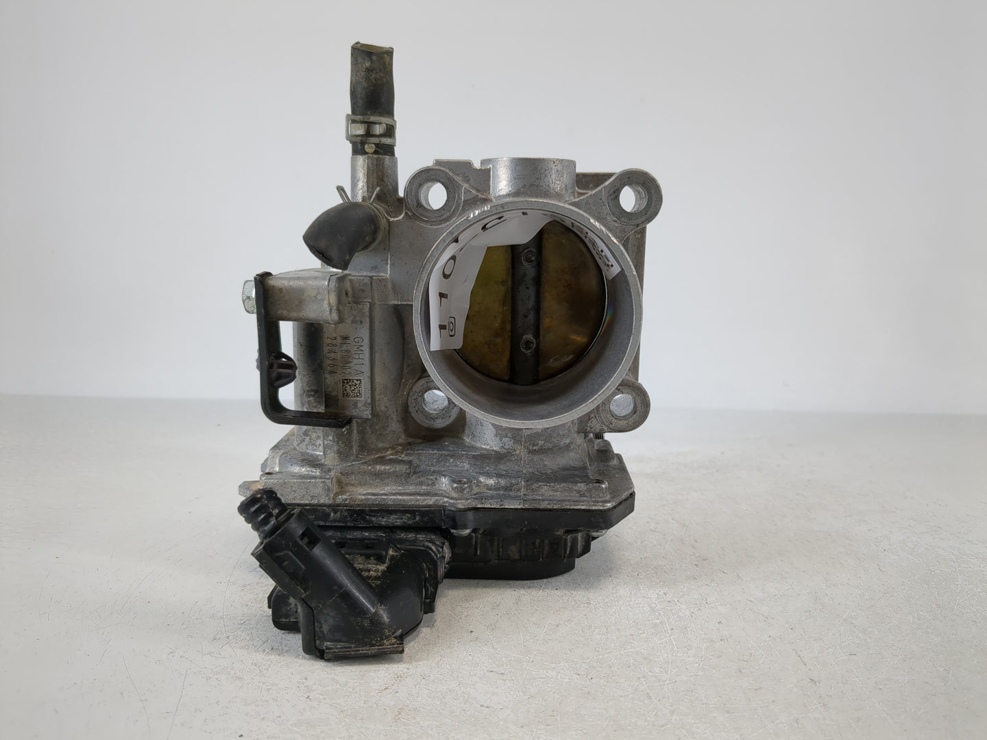 2016-2022 Honda Civic Throttle Body P/N:M180802 GMH1A Fits Fits 2016 2017 2018 2019 2020 2021 2022 OEM Used Auto Parts - Oem