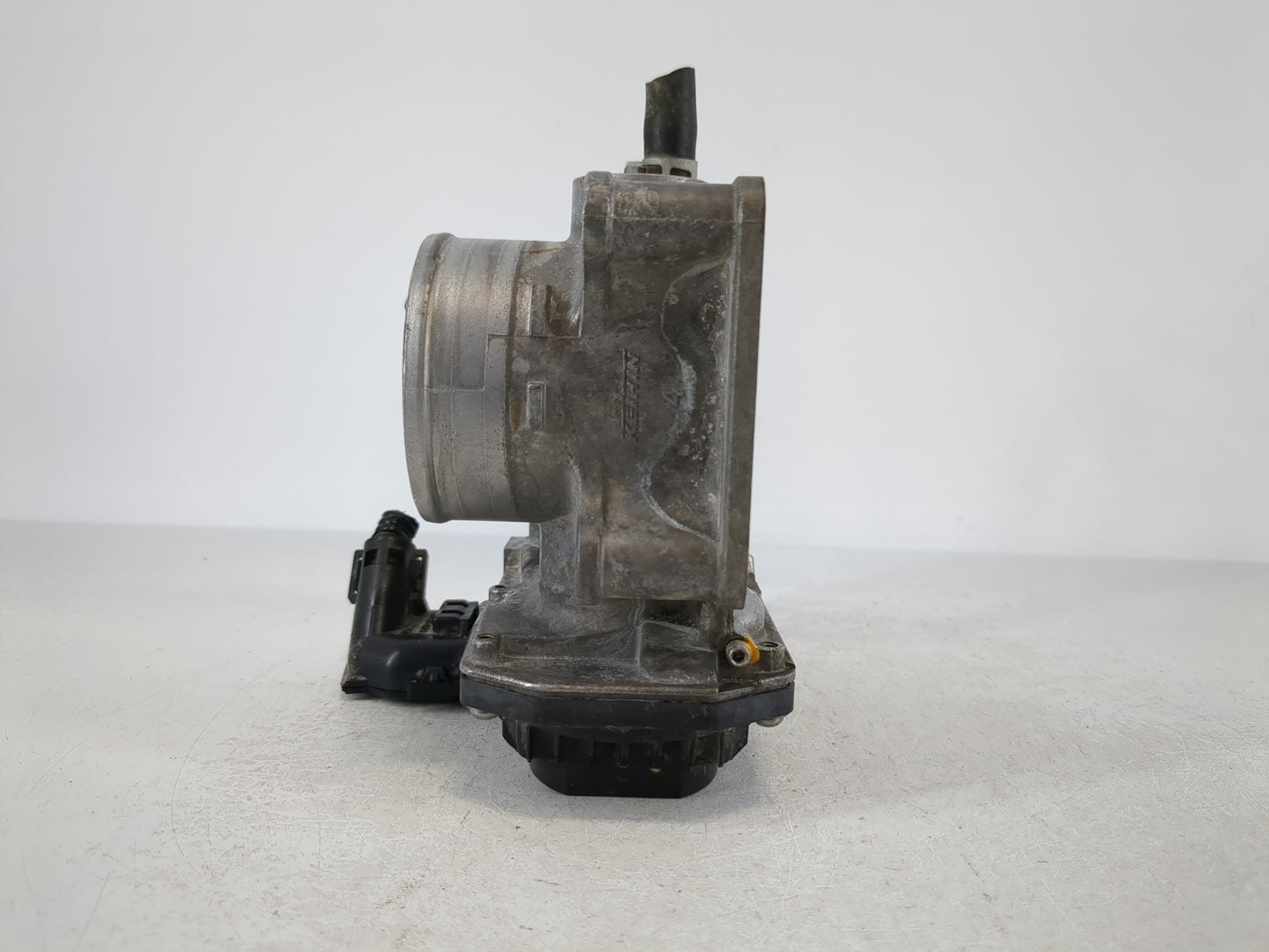 2016-2022 Honda Civic Throttle Body P/N:M180802 GMH1A Fits Fits 2016 2017 2018 2019 2020 2021 2022 OEM Used Auto Parts - Oem