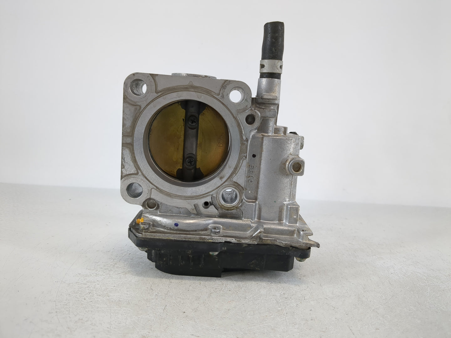 2016-2022 Honda Civic Throttle Body P/N:M180802 GMH1A Fits Fits 2016 2017 2018 2019 2020 2021 2022 OEM Used Auto Parts - Oem