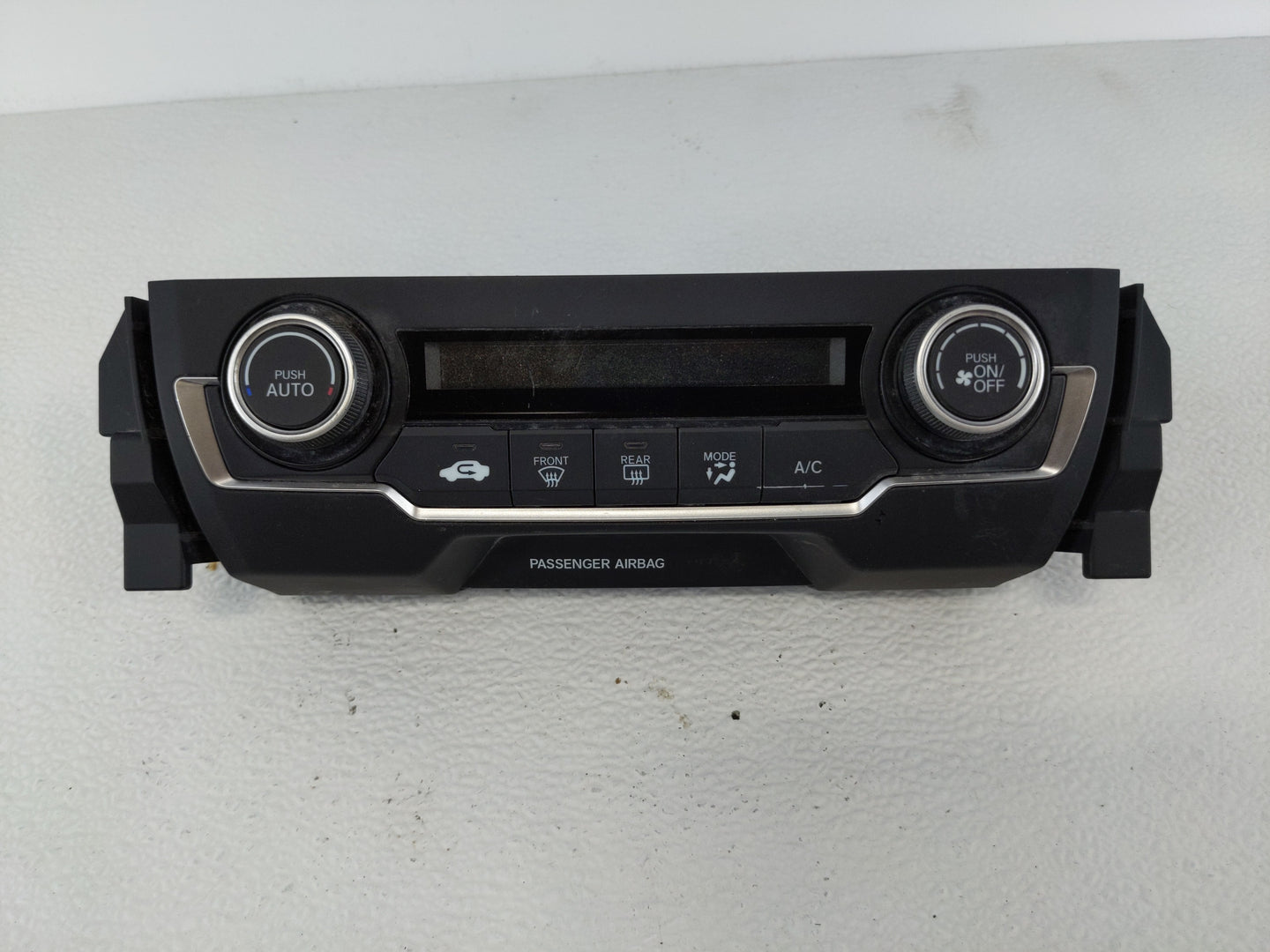 2016-2018 Honda Civic Climate Control Module Temperature AC/Heater Replacement P/N:79600TBAA120M1 Fits Fits 2016 2017 2018 O