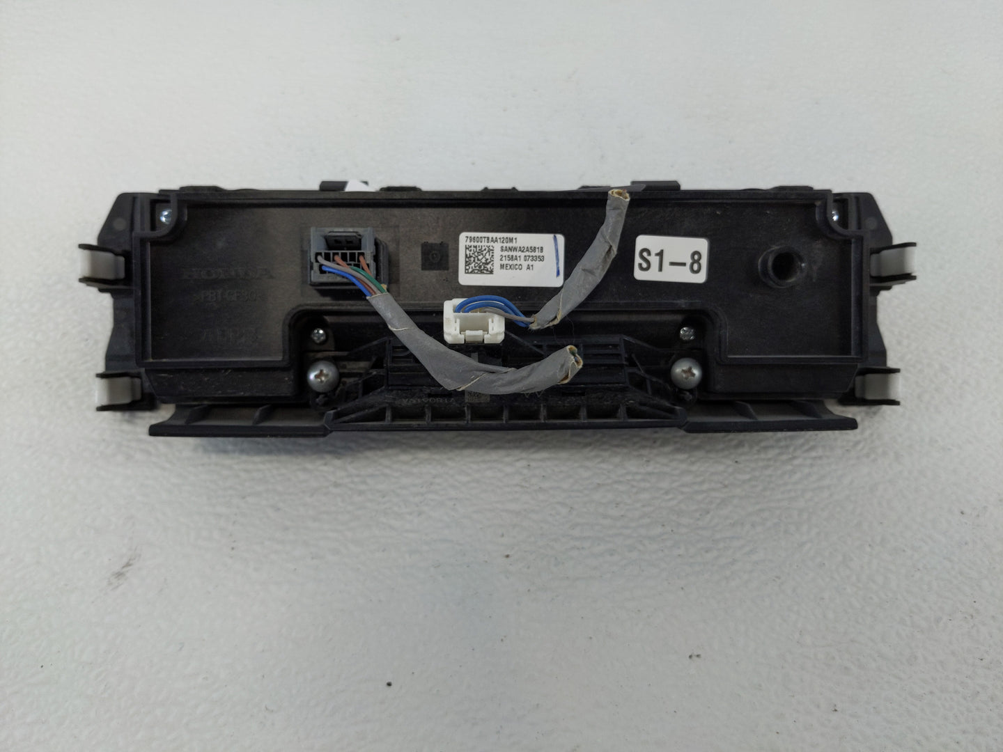 2016-2018 Honda Civic Climate Control Module Temperature AC/Heater Replacement P/N:79600TBAA120M1 Fits Fits 2016 2017 2018 O
