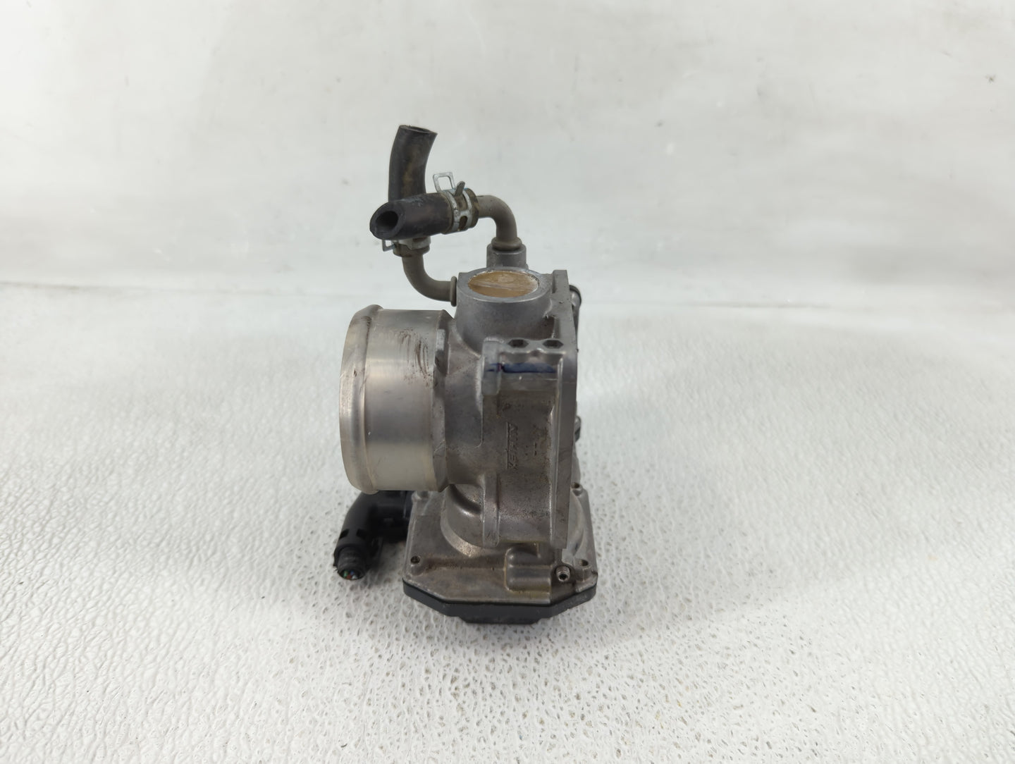 2016-2022 Honda Civic Throttle Body P/N:GMG9A Fits Fits 2016 2017 2018 2019 2020 2021 2022 OEM Used Auto Parts - Oemusedauto