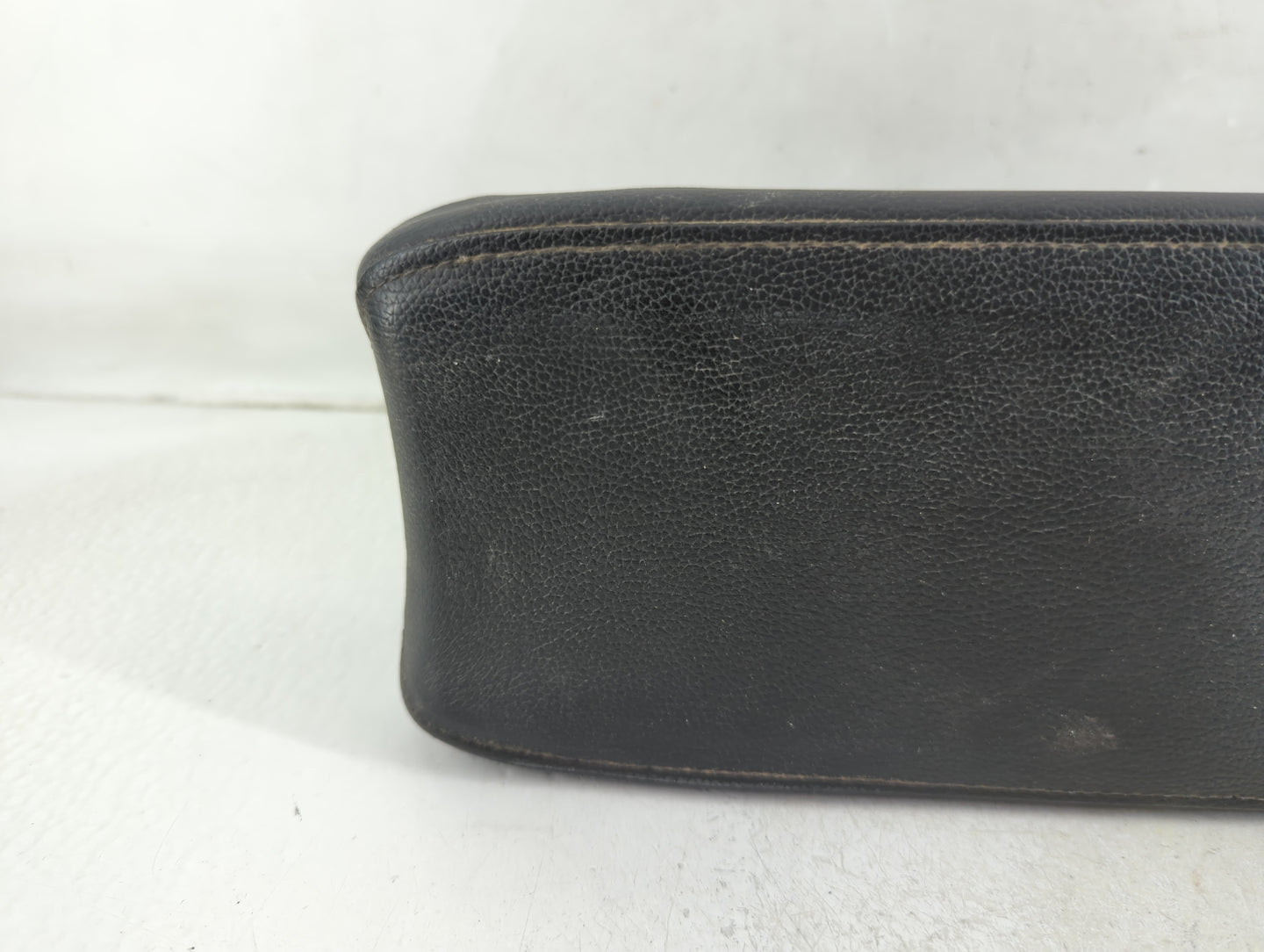 2016-2021 Honda Civic Center Console Armrest Cover Lid Fits Fits 2016 2017 2018 2019 2020 2021 OEM Used Auto Parts - Oemused