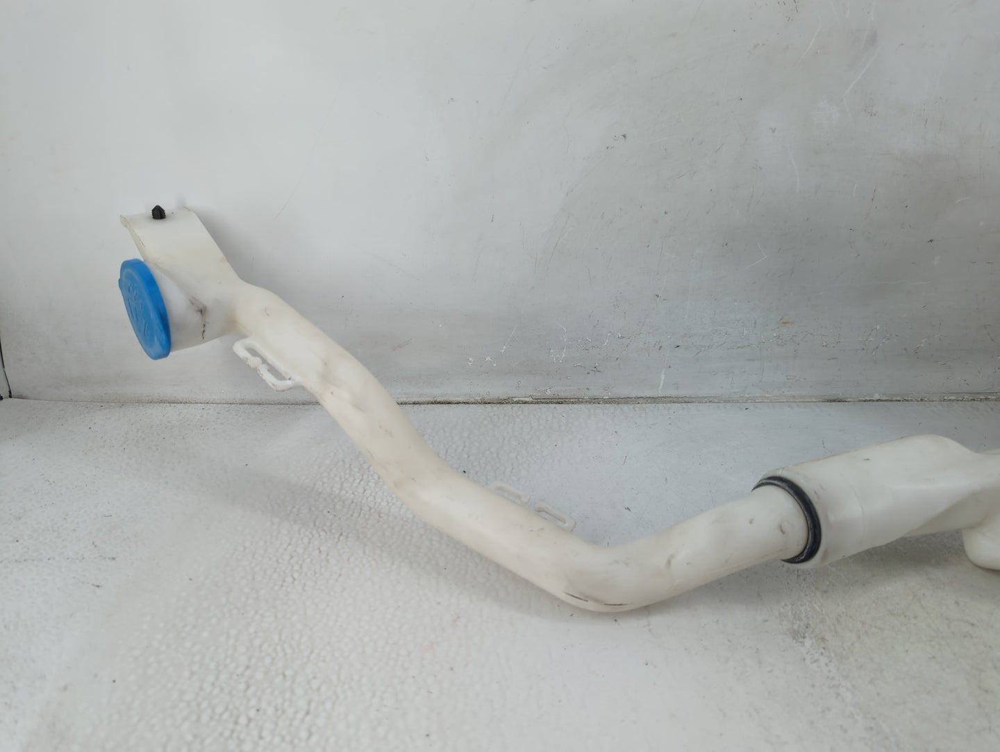 2016-2021 Honda Civic Windshield Washer Fluid Reservoir Bottle Oem - Oemusedautoparts1.com