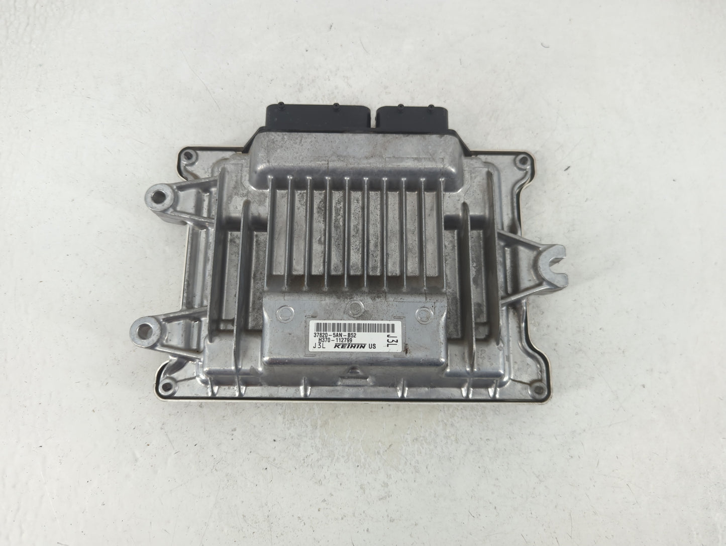 2017-2018 Honda Civic PCM Engine Control Computer ECU ECM PCU OEM P/N:37820-5AM-A03 Fits Fits 2017 2018 OEM Used Auto Parts 