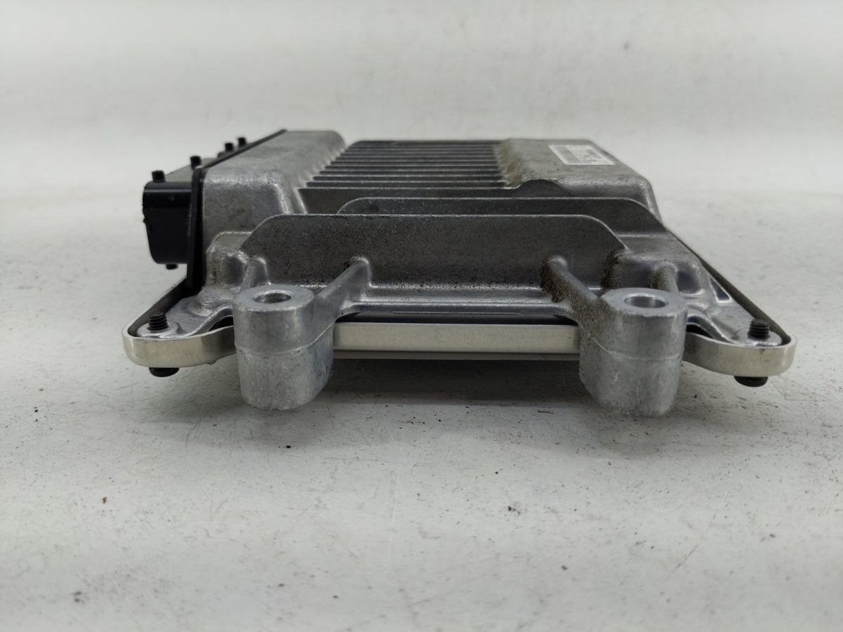 2018 Honda Civic PCM Engine Control Computer ECU ECM PCU OEM P/N:37820-5AJ-A51 OEM Used Auto Parts - Oemusedautoparts1.com