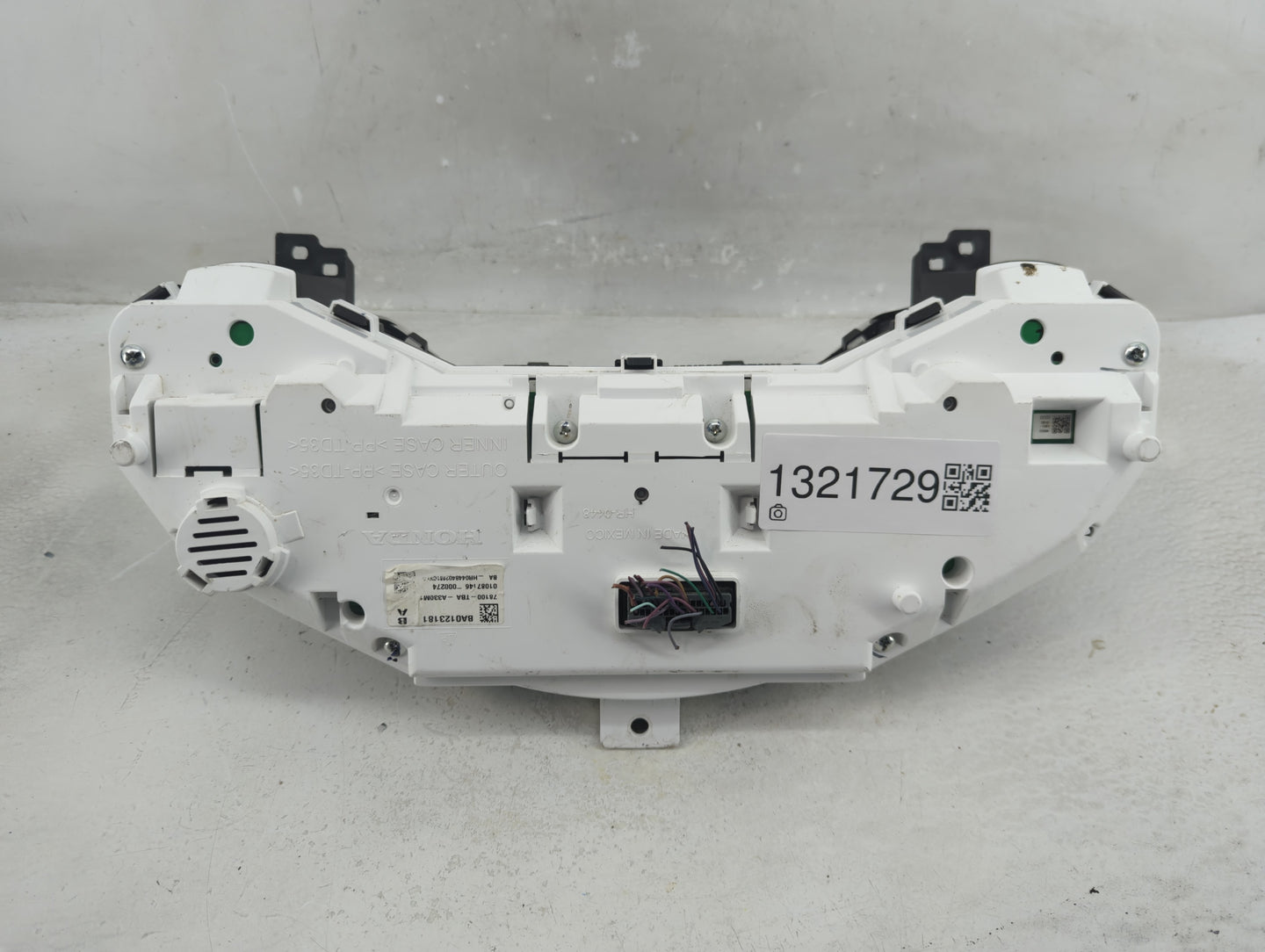 2018 Honda Civic Instrument Cluster Speedometer Gauges P/N:78100-TBA-A330M1 Fits OEM Used Auto Parts - Oemusedautoparts1.com