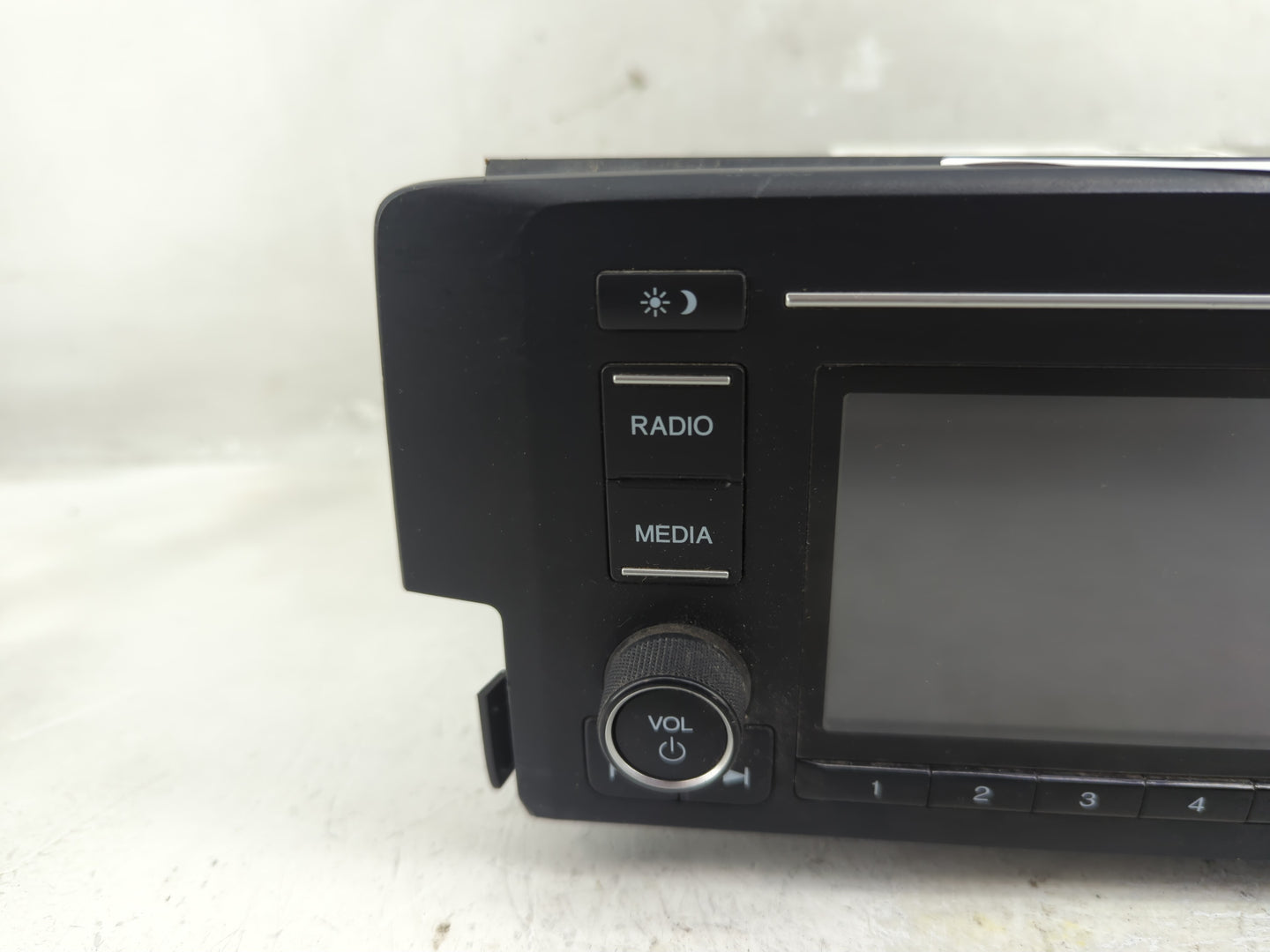 2018 Honda Civic Radio AM FM Cd Player Receiver Replacement P/N:39100-TBA-A21 39100-TBA-A22 Fits OEM Used Auto Parts - Oemus