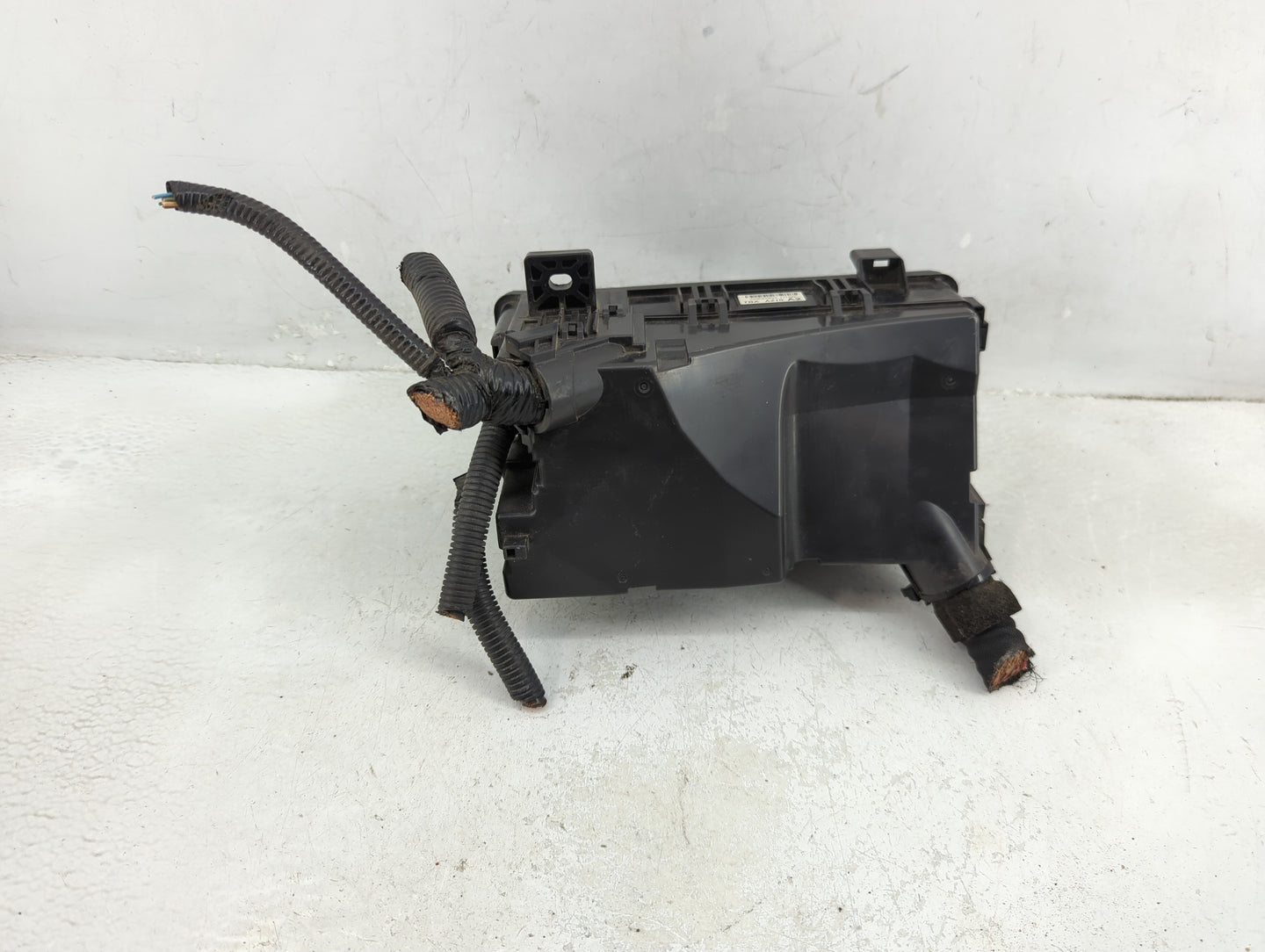 2016-2018 Honda Civic Fusebox Fuse Box Panel Relay Module P/N:TBA A210 A2 Fits Fits 2016 2017 2018 OEM Used Auto Parts - Oem