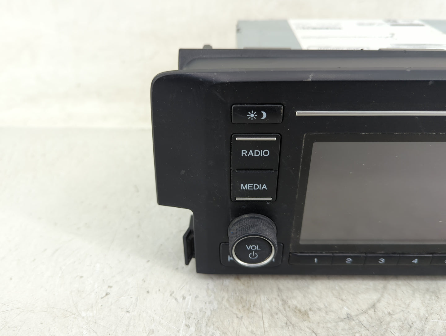 2018 Honda Civic Radio AM FM Cd Player Receiver Replacement P/N:39100-TBA-A21 CV-RH17N0MX, 95198720 Fits OEM Used Auto Parts