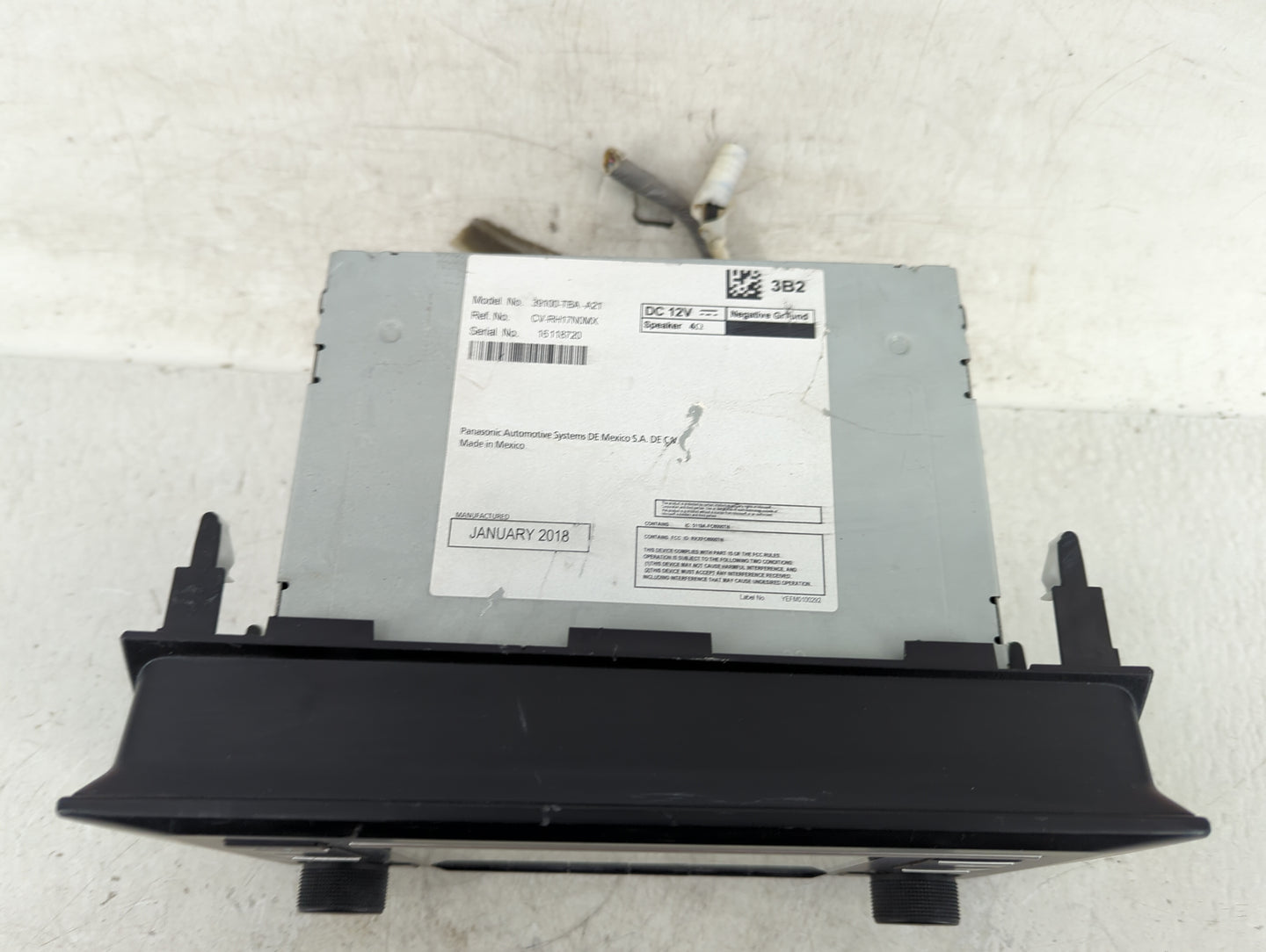 2018 Honda Civic Radio AM FM Cd Player Receiver Replacement P/N:39100-TBA-A21 CV-RH17N0MX, 95198720 Fits OEM Used Auto Parts