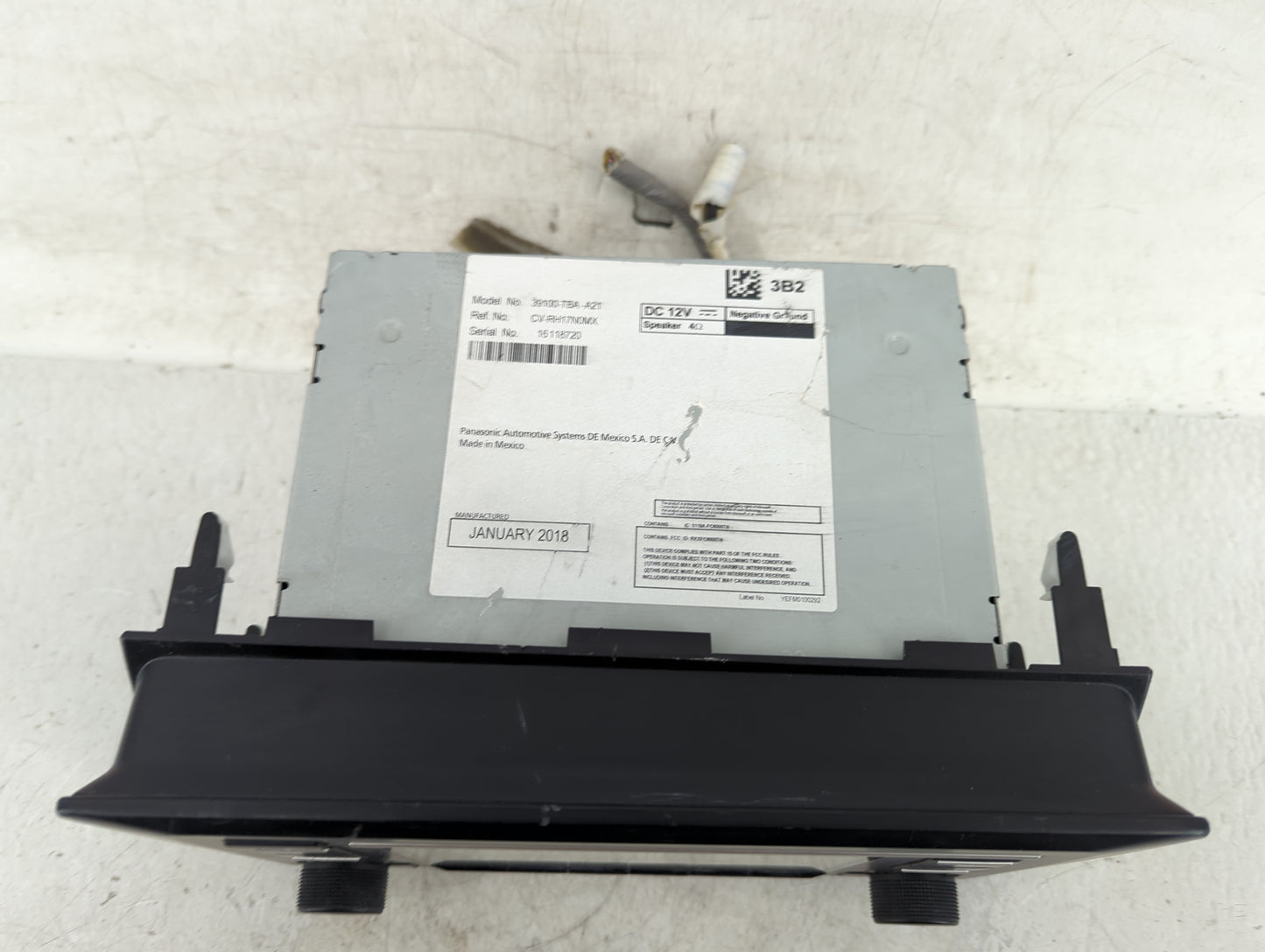 2018 Honda Civic Radio AM FM Cd Player Receiver Replacement P/N:39100-TBA-A21 CV-RH17N0MX, 95198720 Fits OEM Used Auto Parts