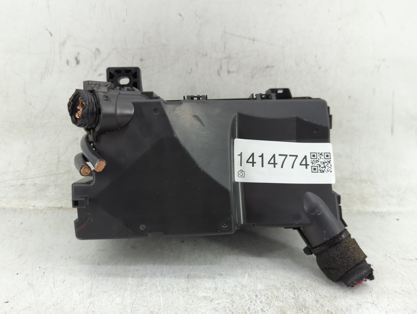 2016-2018 Honda Civic Fusebox Fuse Box Panel Relay Module Fits Fits 2016 2017 2018 OEM Used Auto Parts - Oemusedautoparts1.c