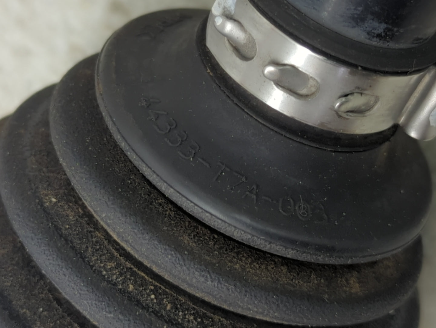 2016-2017 Honda Civic Axle Shaft Front Driver Cv C/v - Oemusedautoparts1.com