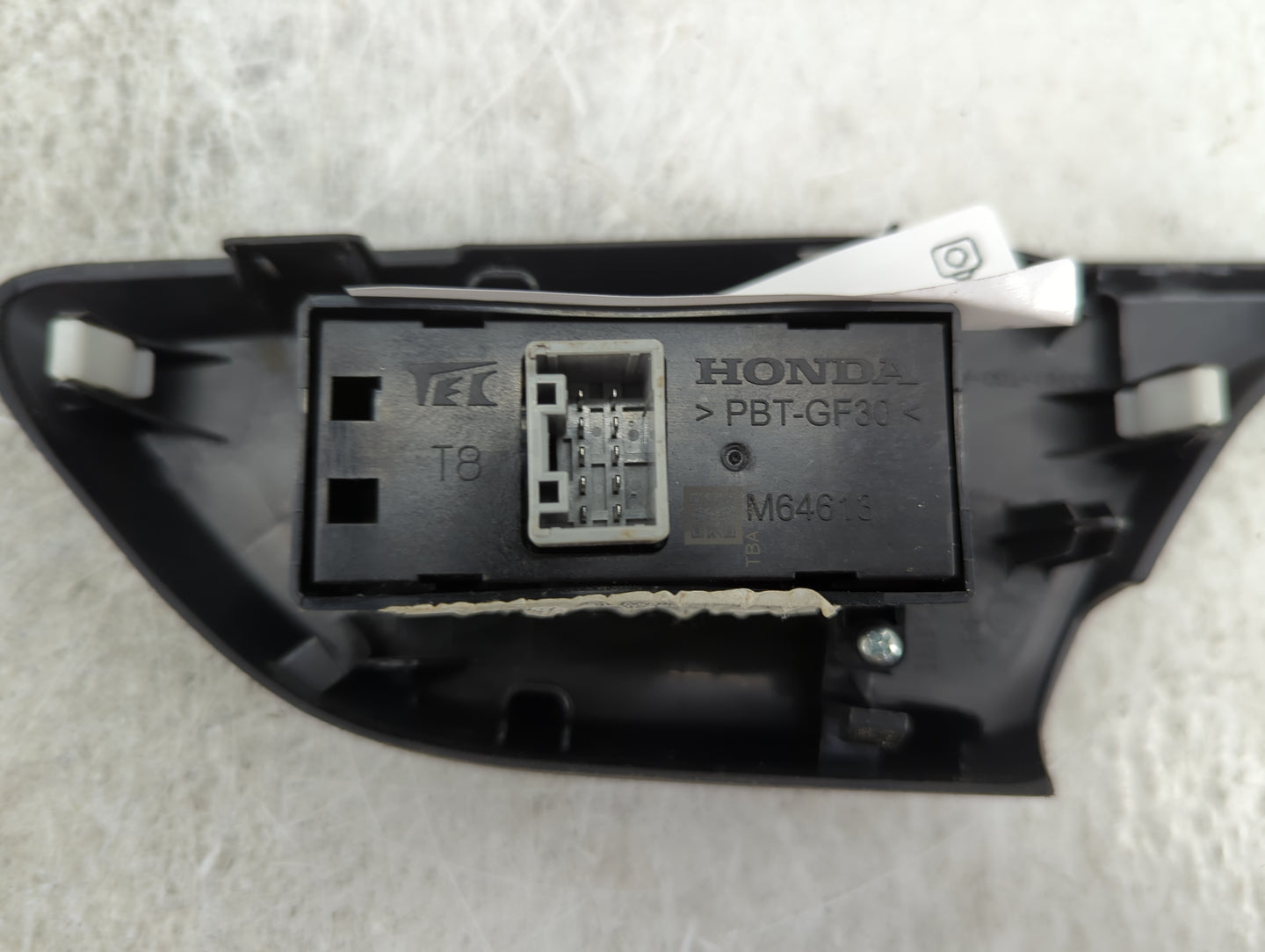 2017-2021 Honda Civic Passenger Right Power Window Switch - Oemusedautoparts1.com
