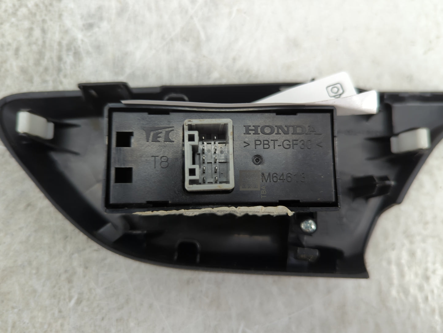 2017-2021 Honda Civic Passenger Right Power Window Switch - Oemusedautoparts1.com