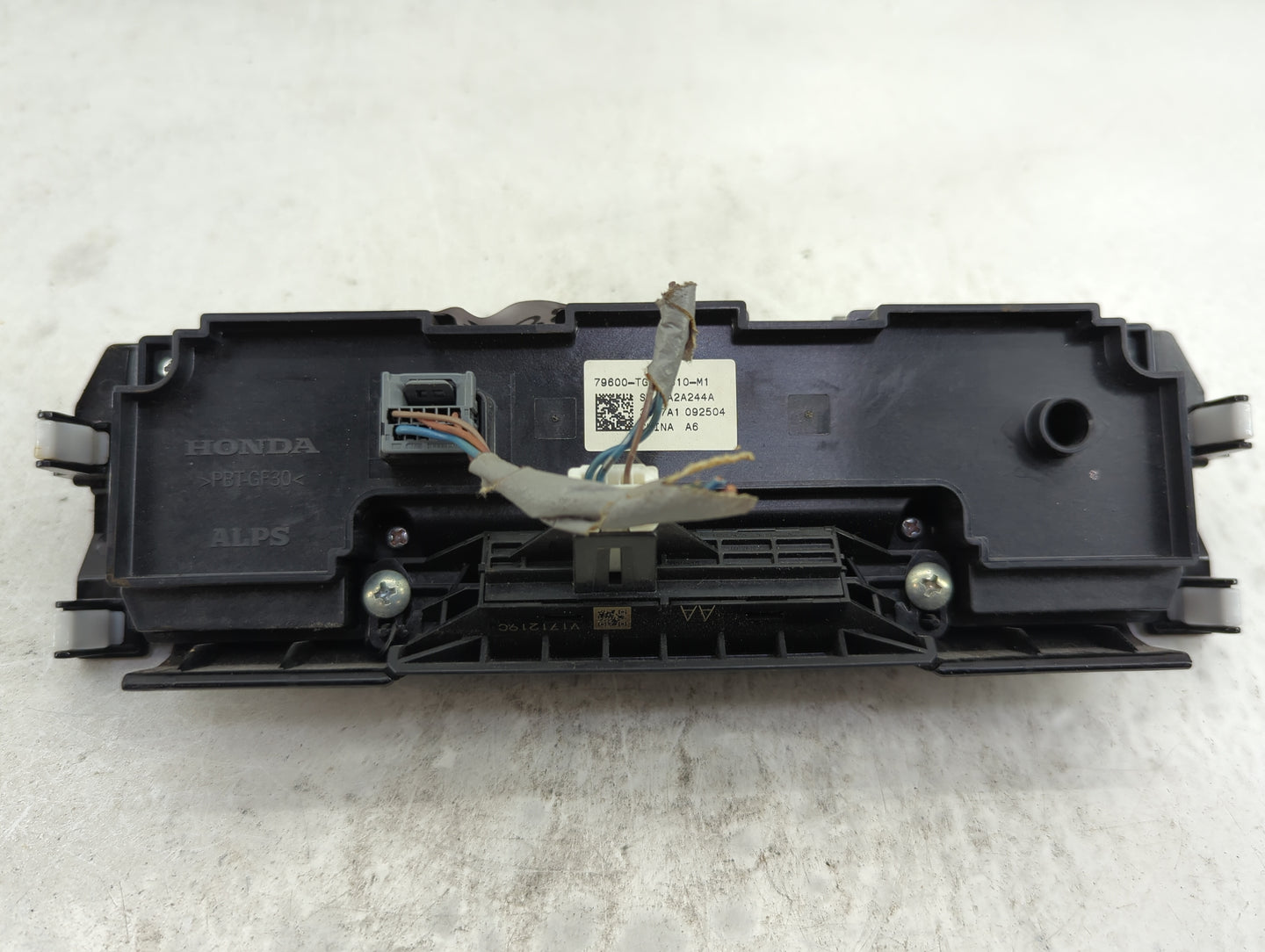 2016-2018 Honda Civic Climate Control Module Temperature AC/Heater Replacement P/N:79600-TGG-A610-M1 SAJAA2A244A Fits OEM Us