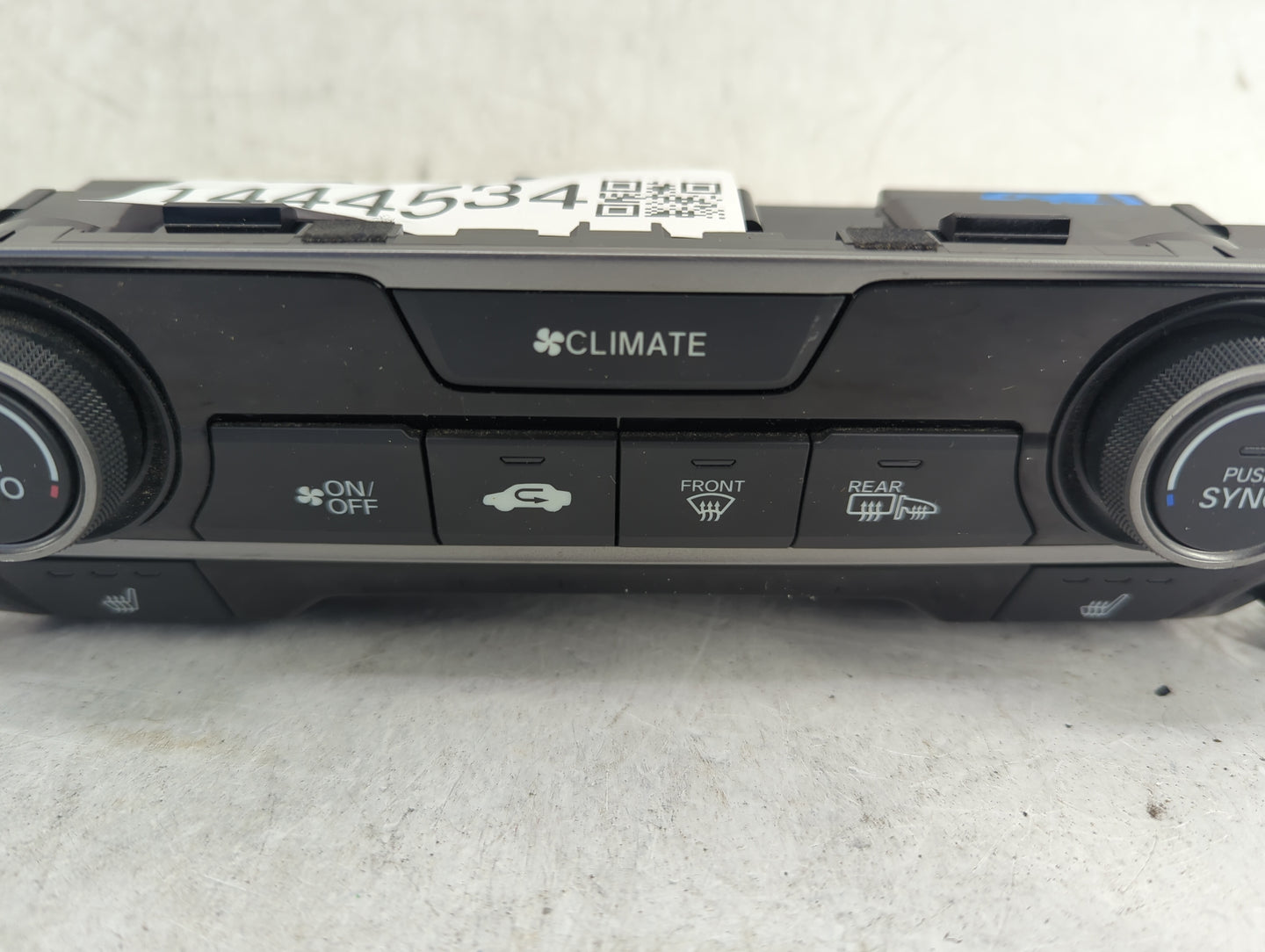 2016-2021 Honda Civic Climate Control Module Temperature AC/Heater Replacement P/N:79600TGGA610M1 SANWA2A090D Fits OEM Used 