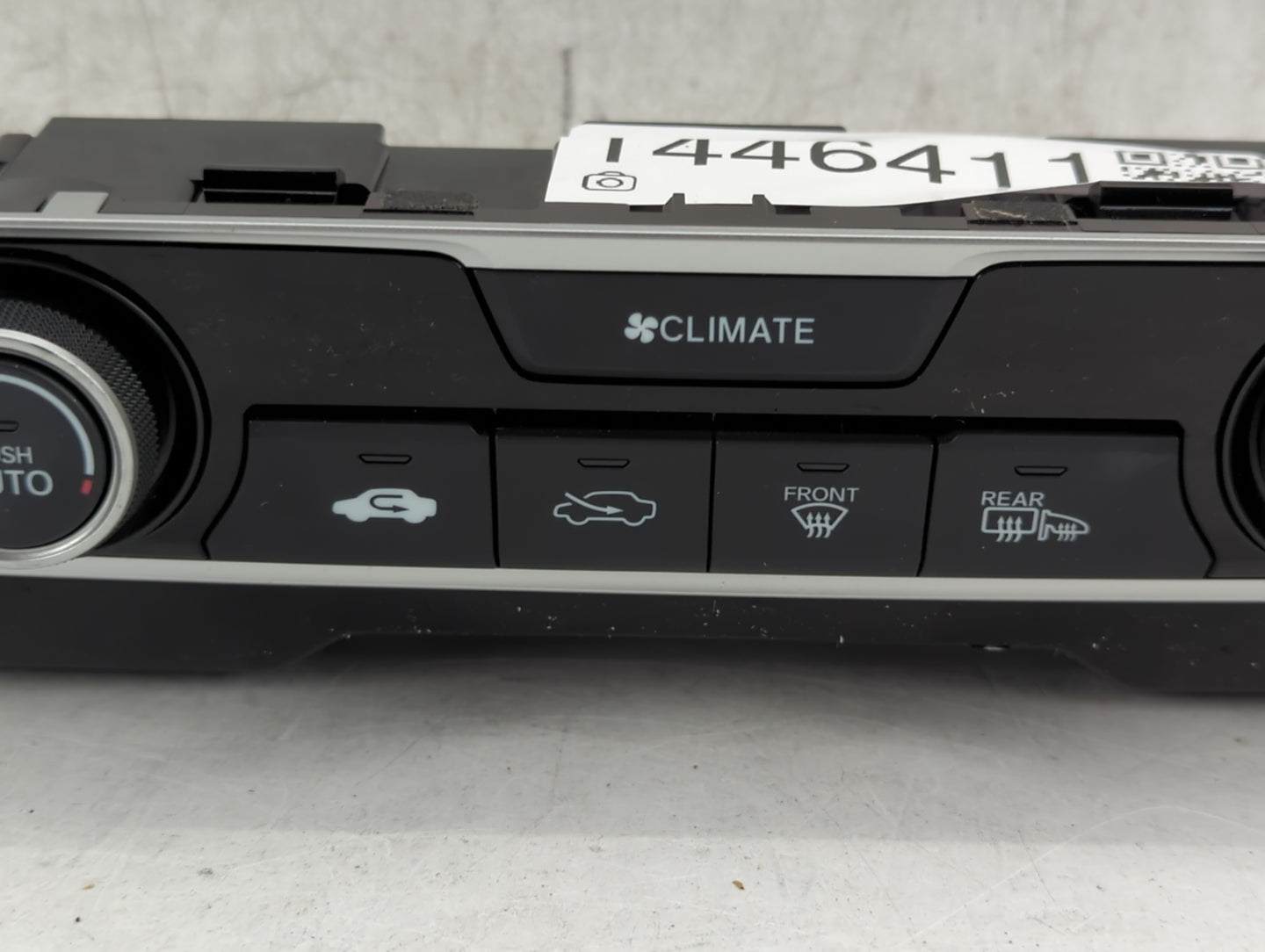 2016-2021 Honda Civic Climate Control Module Temperature AC/Heater Replacement P/N:79600TBAA320M1 SANWA2A577B Fits OEM Used 