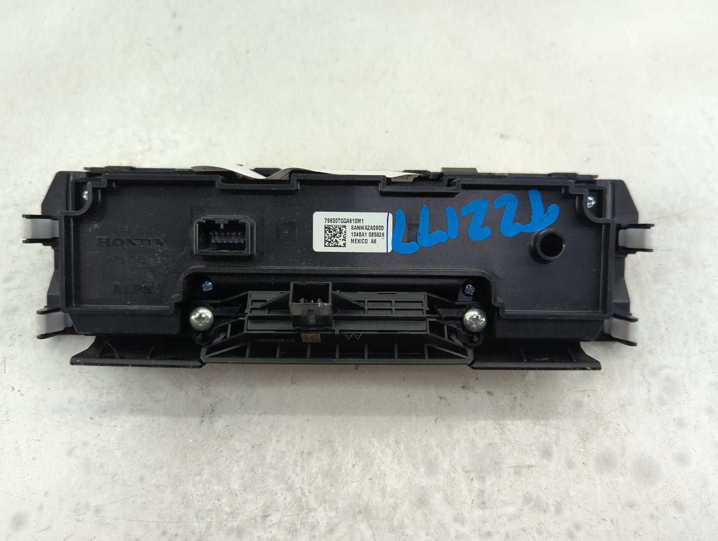 2017-2018 Honda Civic Climate Control Module Temperature AC/Heater Replacement P/N:79600TGGA610M1 Fits Fits 2017 2018 OEM Us