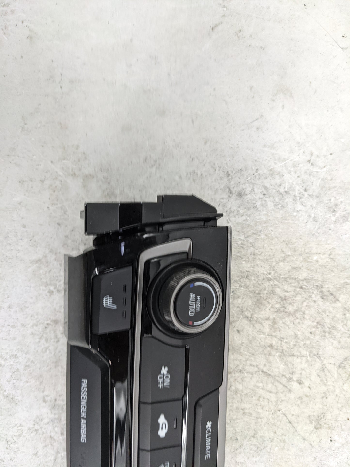 2016-2021 Honda Civic Climate Control Module Temperature AC/Heater Replacement P/N:79600TGGA610M1 SANWA2A090D Fits OEM Used 