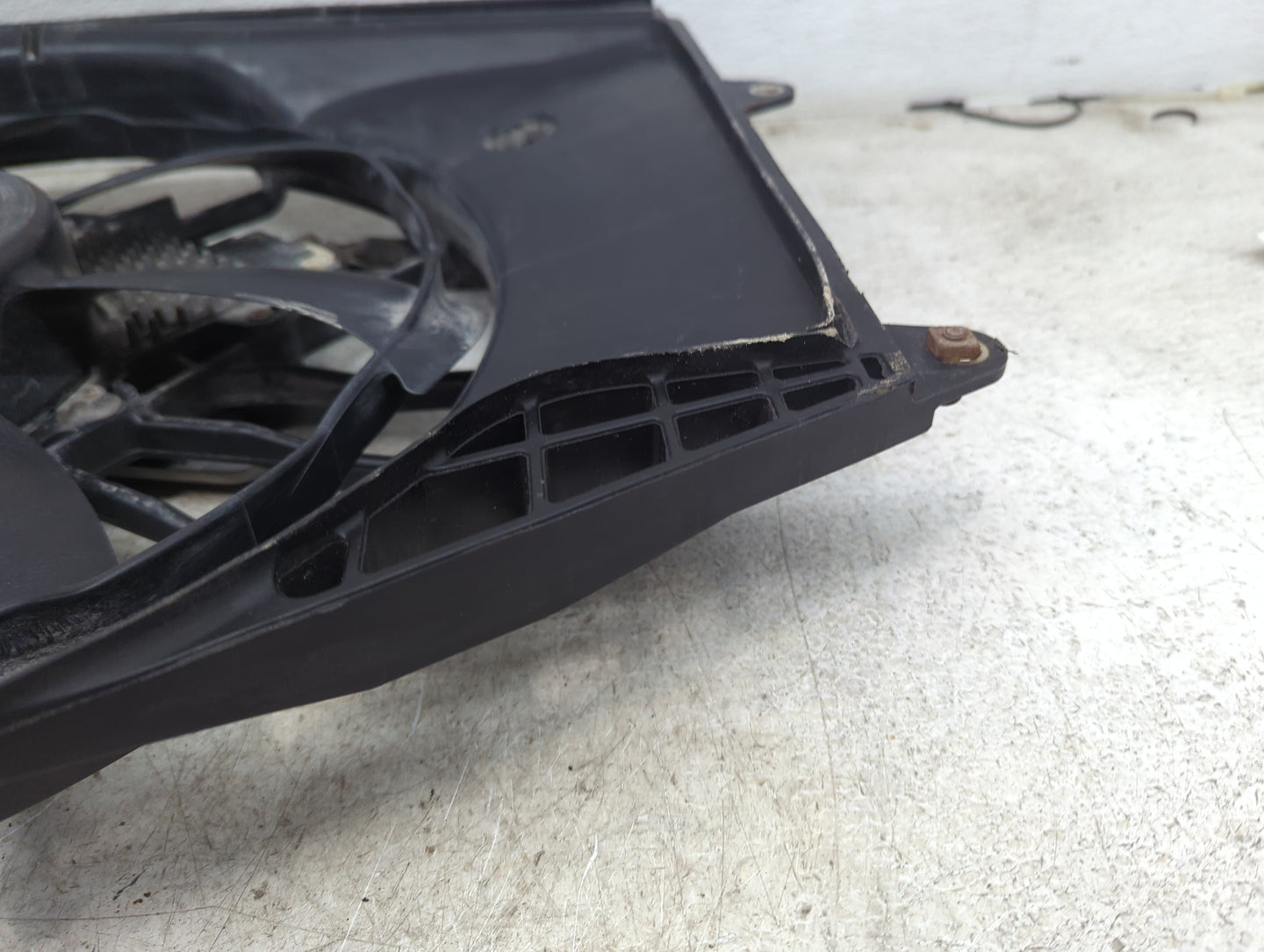 2016-2021 Honda Civic Electric Radiator Cooling Fan Motor Assembly Fits Fits 2016 2017 2018 2019 2020 2021 OEM Used Auto Par