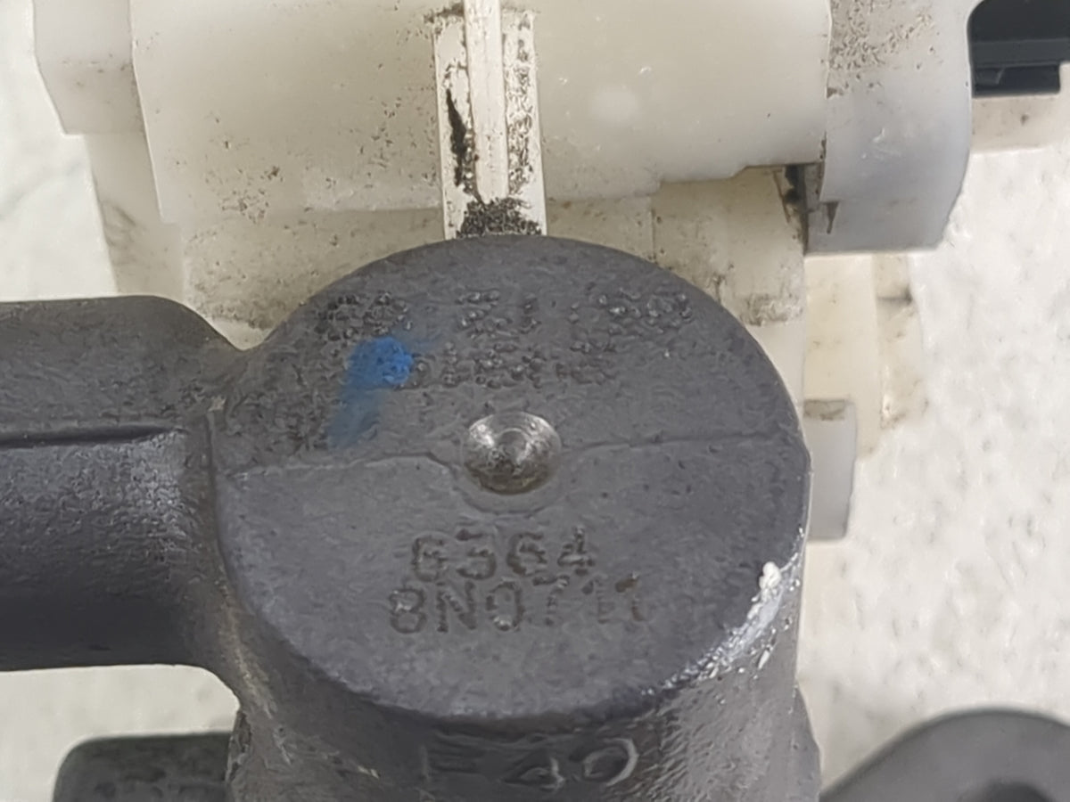 2016-2021 Honda Civic Brake Master Cylinder 1498111 - Oemusedautoparts1.com