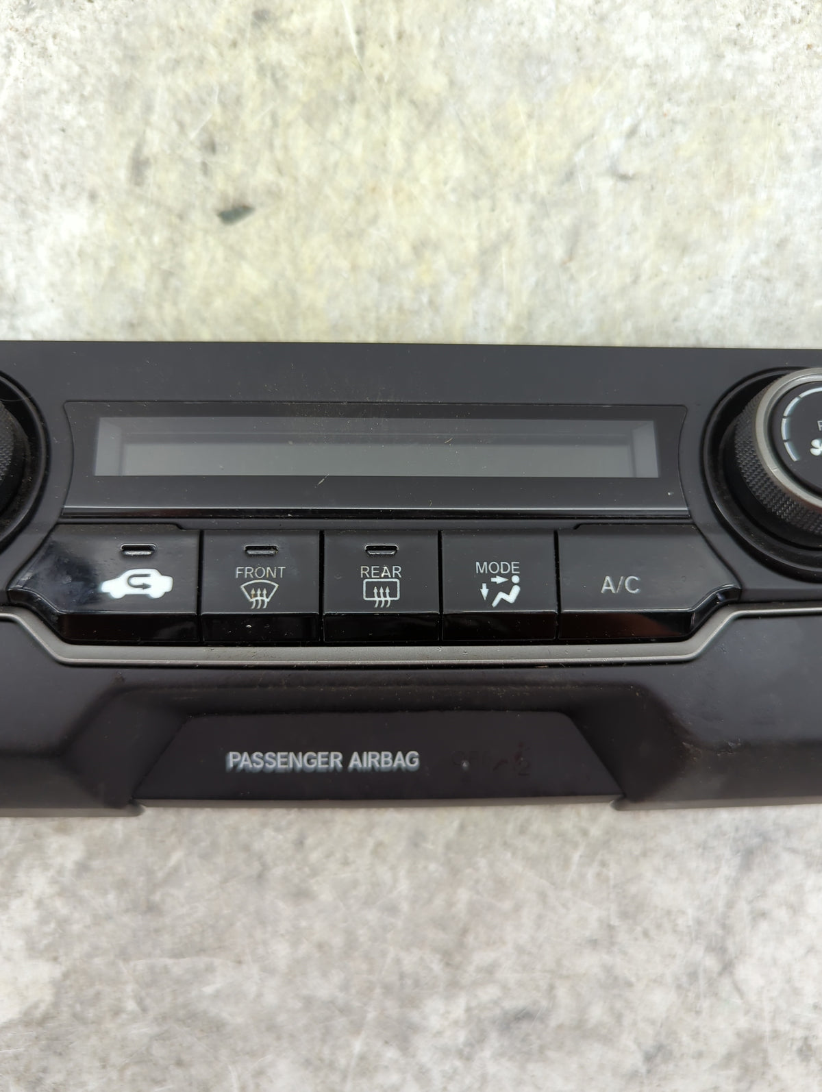 2017-2021 Honda Civic Climate Control Module Temperature AC/Heater Replacement P/N:79600TGGA110M1 Fits OEM Used Auto Parts -