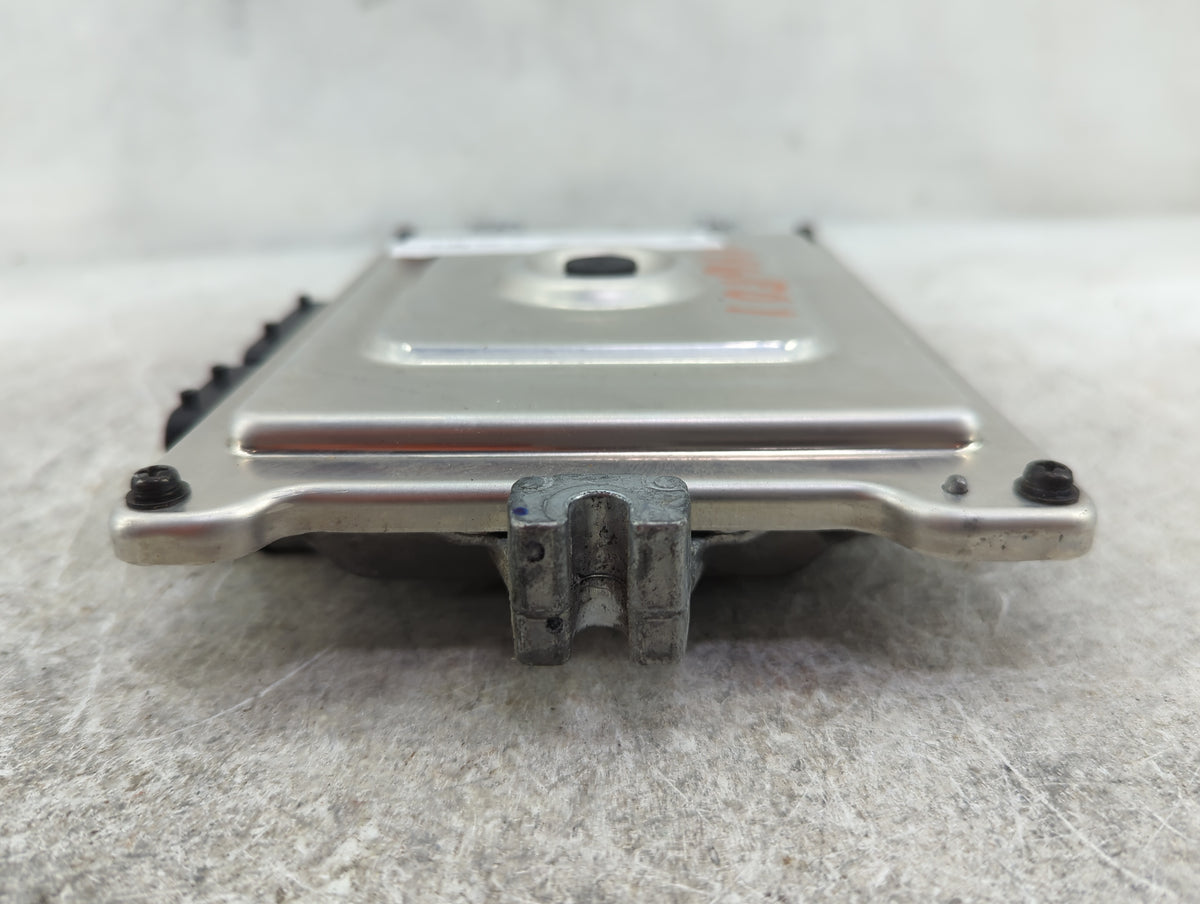 2018 Honda Civic PCM Engine Control Computer ECU ECM PCU OEM P/N:37820-5AA-L71 J341-105621 Fits OEM Used Auto Parts - Oemuse