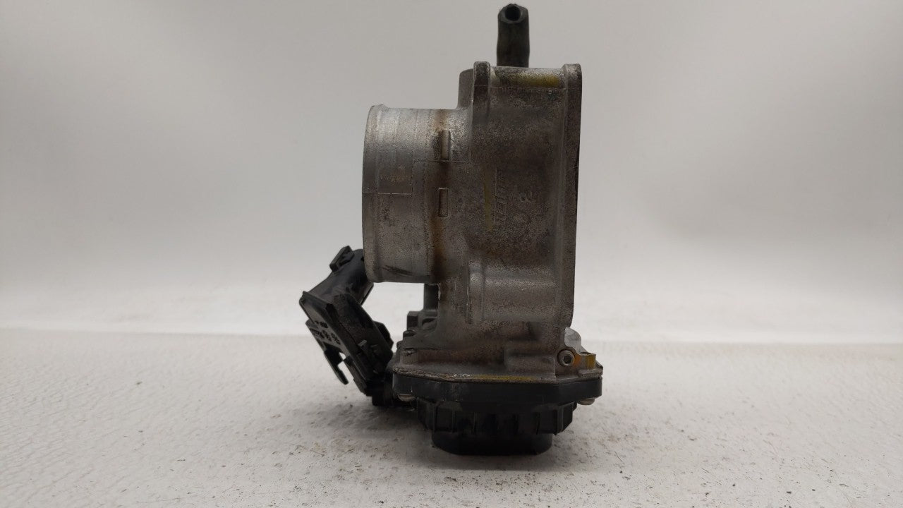 2016-2019 Honda Civic Throttle Body P/N:GMH1A Fits Fits 2016 2017 2018 2019 OEM Used Auto Parts - Oemusedautoparts1.com