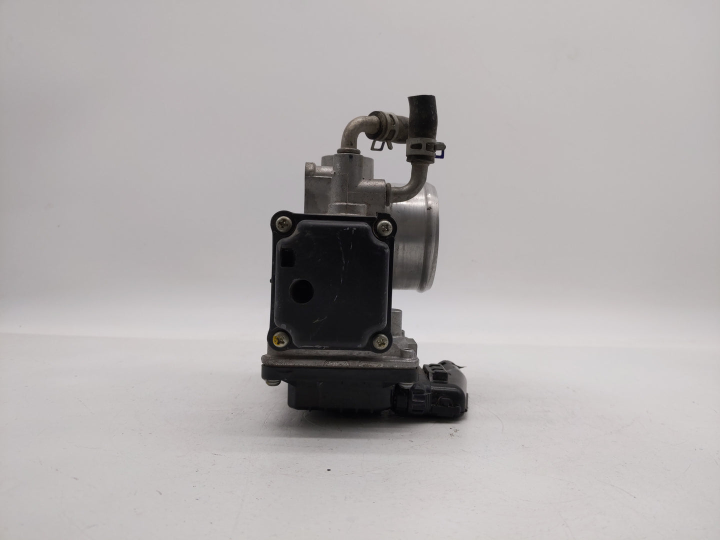 2016-2019 Honda Civic Throttle Body P/N:GMG9A Fits Fits 2016 2017 2018 2019 OEM Used Auto Parts - Oemusedautoparts1.com