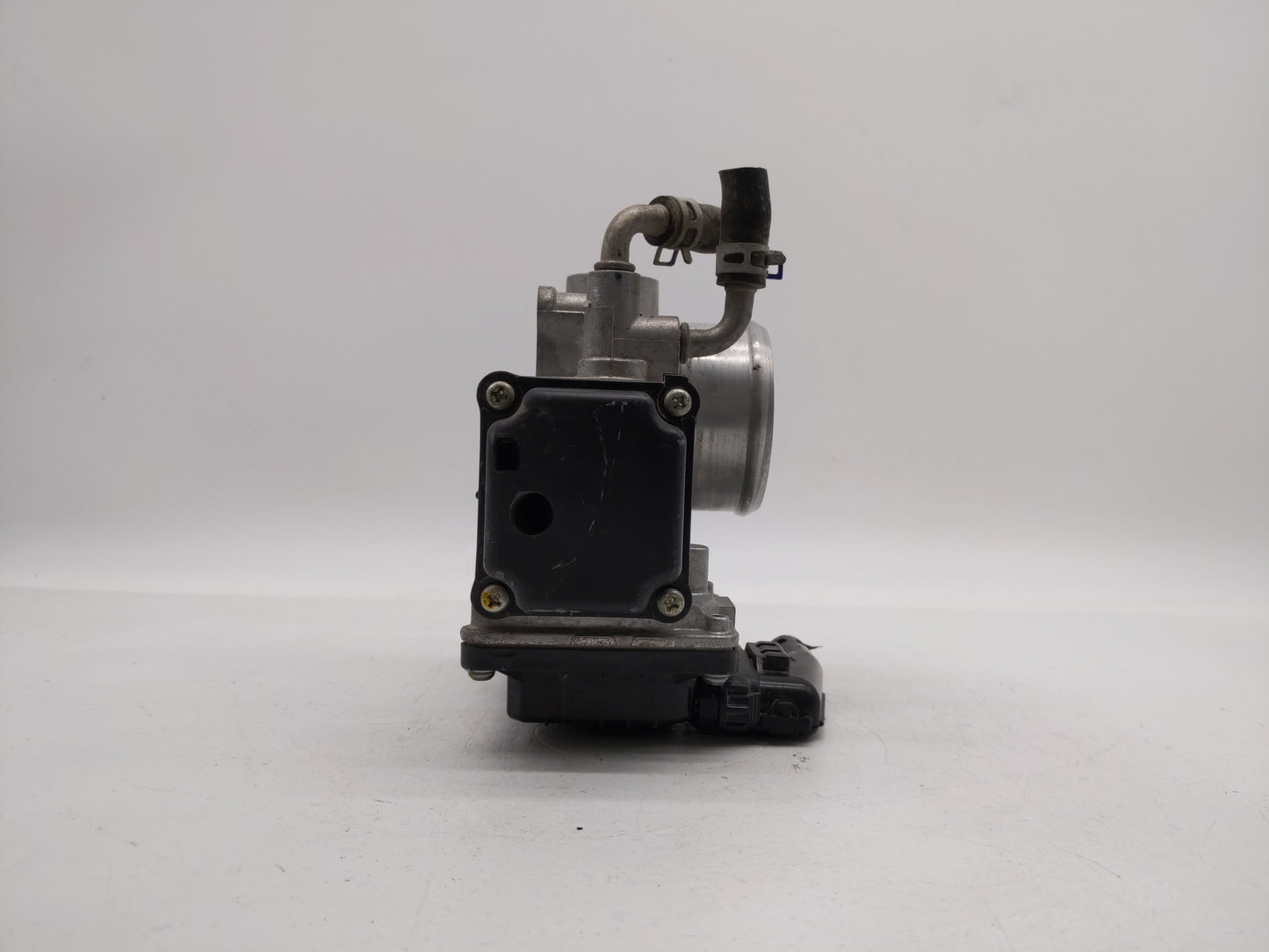 2016-2019 Honda Civic Throttle Body P/N:GMG9A Fits Fits 2016 2017 2018 2019 OEM Used Auto Parts - Oemusedautoparts1.com