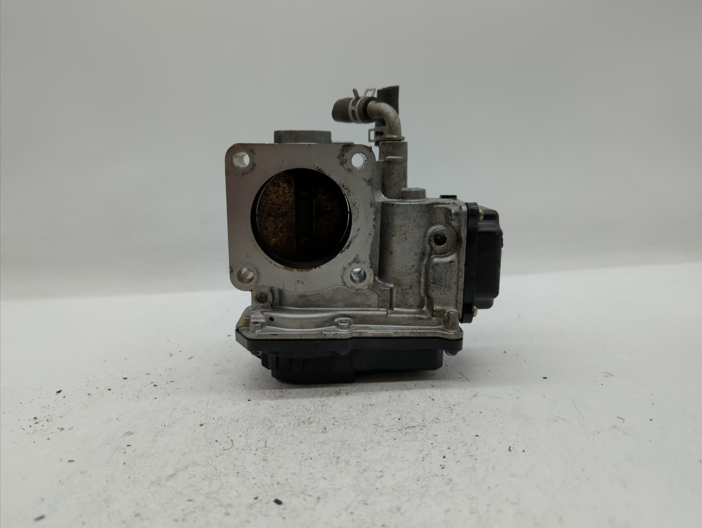2016-2019 Honda Civic Throttle Body P/N:GMG9A Fits Fits 2016 2017 2018 2019 OEM Used Auto Parts - Oemusedautoparts1.com