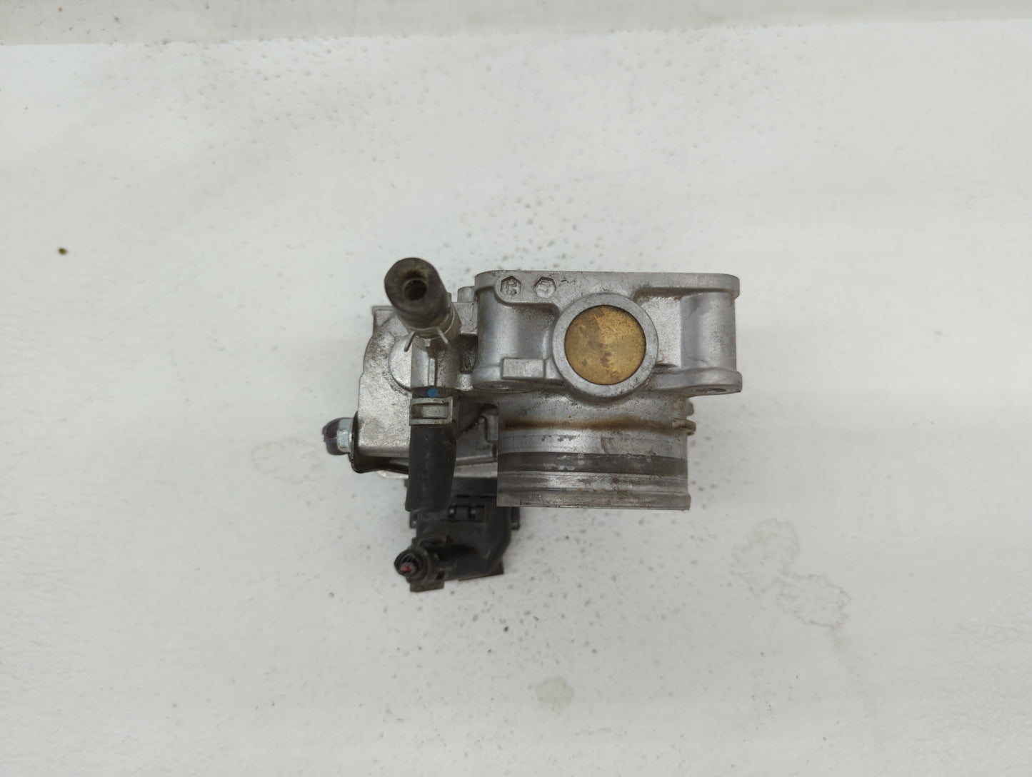 2016-2019 Honda Civic Throttle Body P/N:GMH1A Fits Fits 2016 2017 2018 2019 OEM Used Auto Parts - Oemusedautoparts1.com