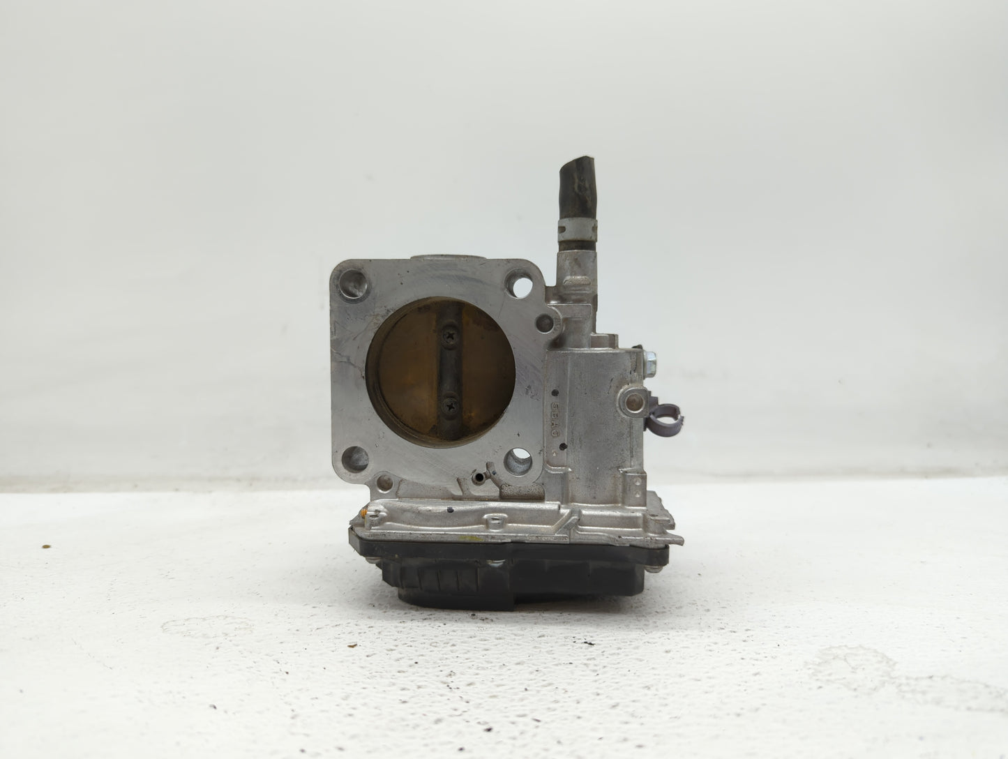 2016-2019 Honda Civic Throttle Body P/N:GMH1A Fits Fits 2016 2017 2018 2019 OEM Used Auto Parts - Oemusedautoparts1.com