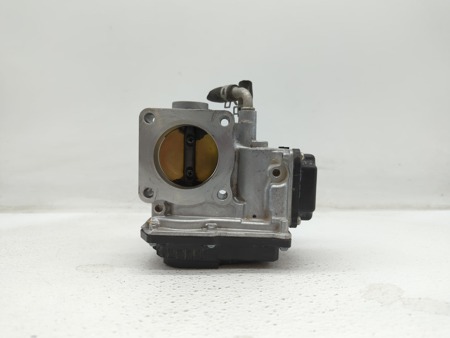 2016-2019 Honda Civic Throttle Body P/N:GMG9A Fits Fits 2016 2017 2018 2019 OEM Used Auto Parts - Oemusedautoparts1.com