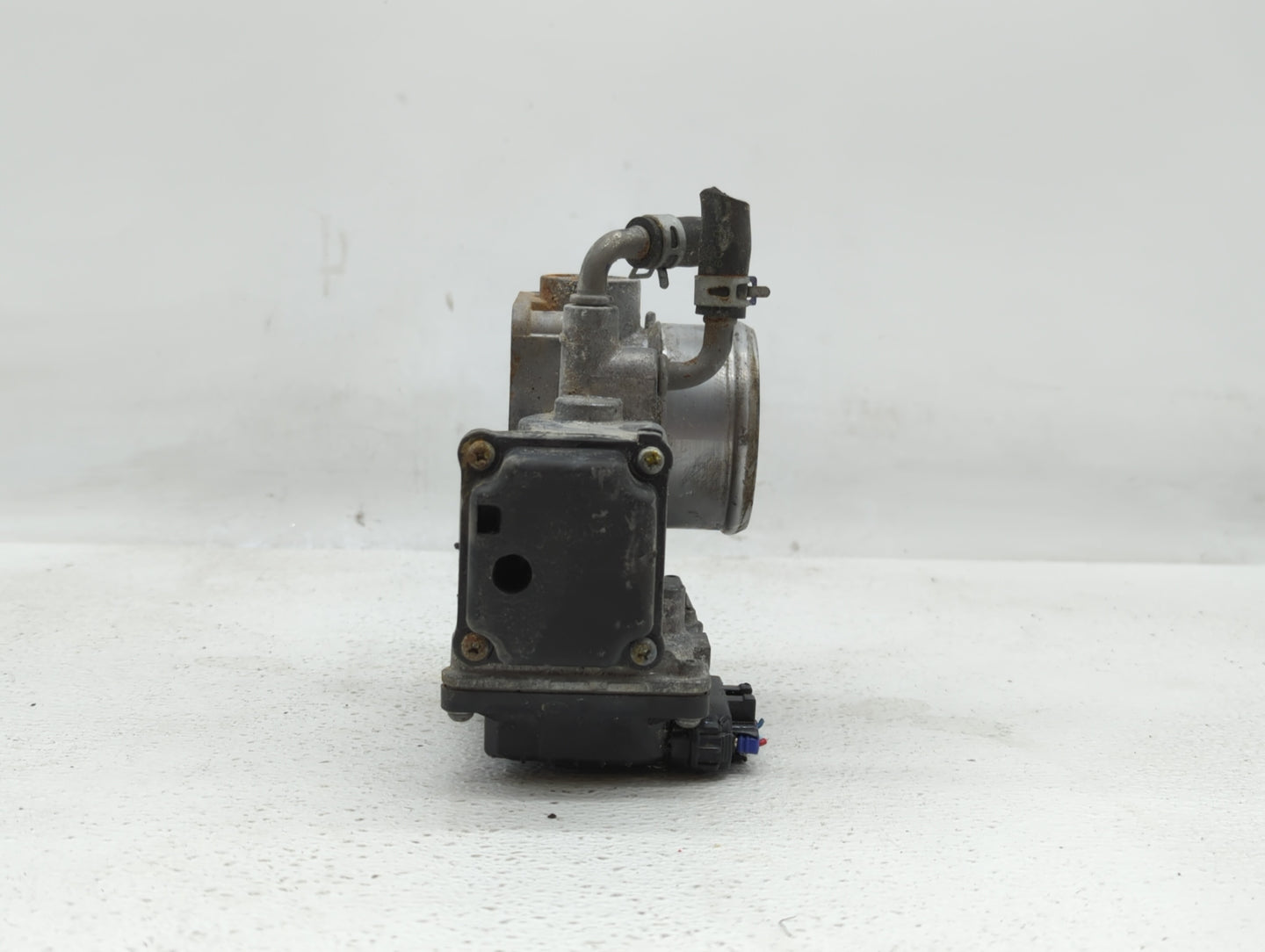 2016-2019 Honda Civic Throttle Body P/N:GMG9A Fits Fits 2016 2017 2018 2019 OEM Used Auto Parts - Oemusedautoparts1.com