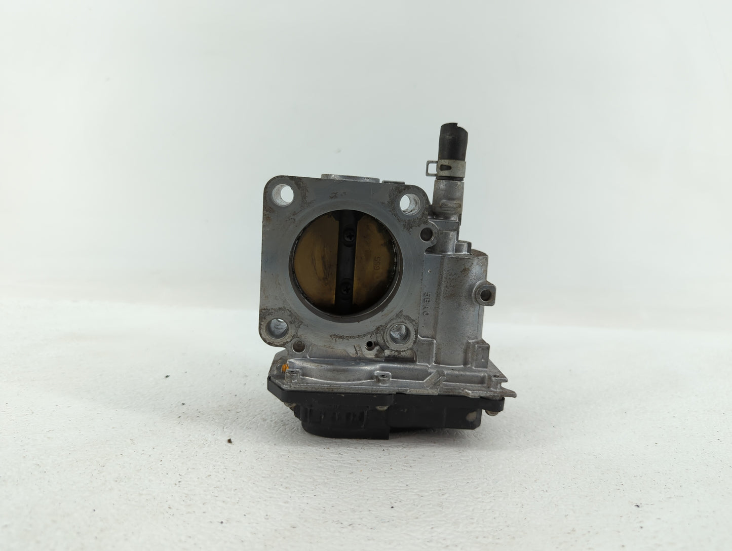 2016-2019 Honda Civic Throttle Body P/N:GMH1A Fits Fits 2016 2017 2018 2019 OEM Used Auto Parts - Oemusedautoparts1.com