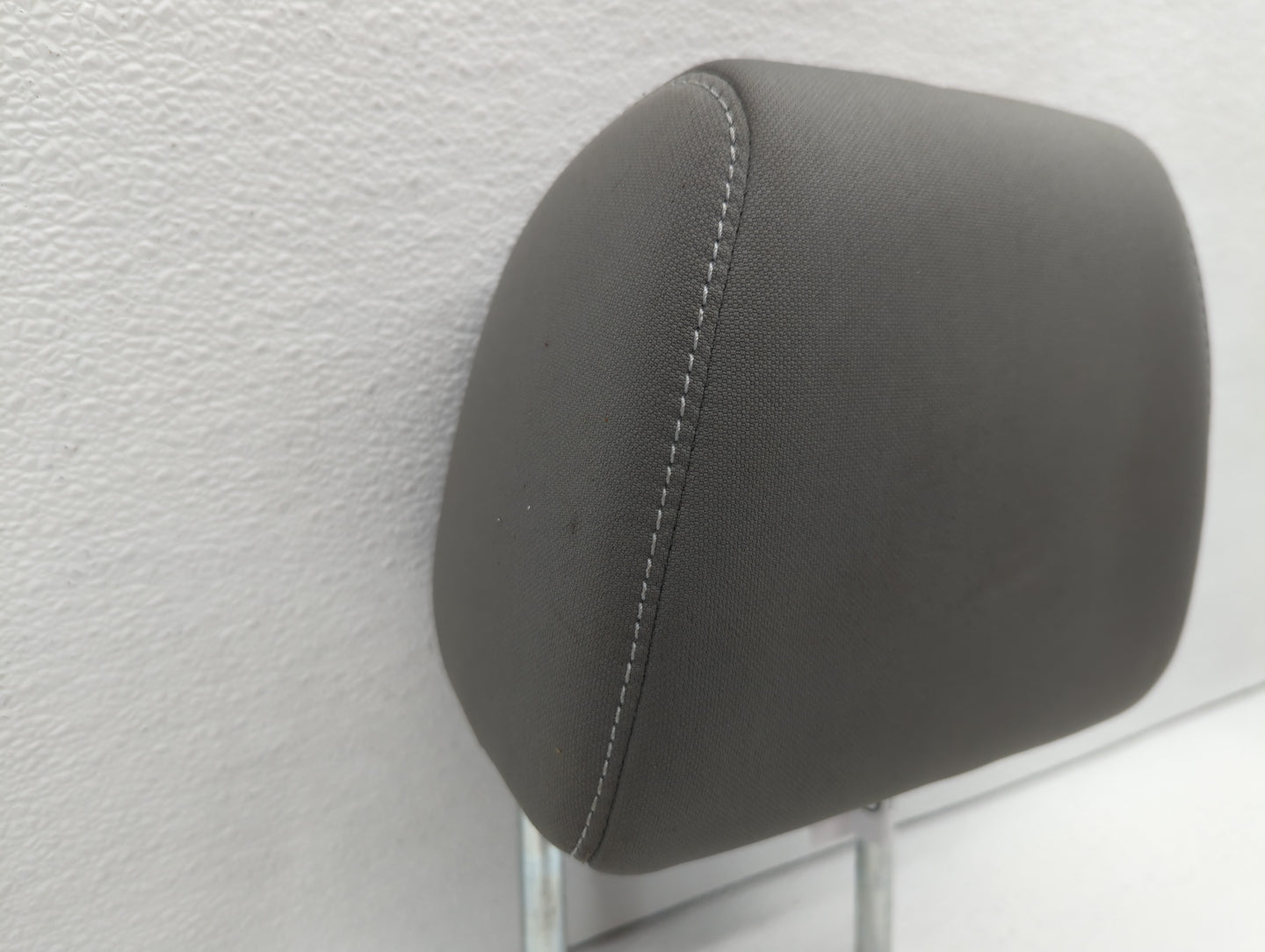 2017-2020 Honda Civic Headrest Head Rest Front Driver Passenger Seat Grey - Oemusedautoparts1.com