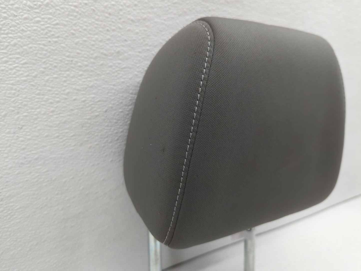 2017-2020 Honda Civic Headrest Head Rest Front Driver Passenger Seat Grey - Oemusedautoparts1.com