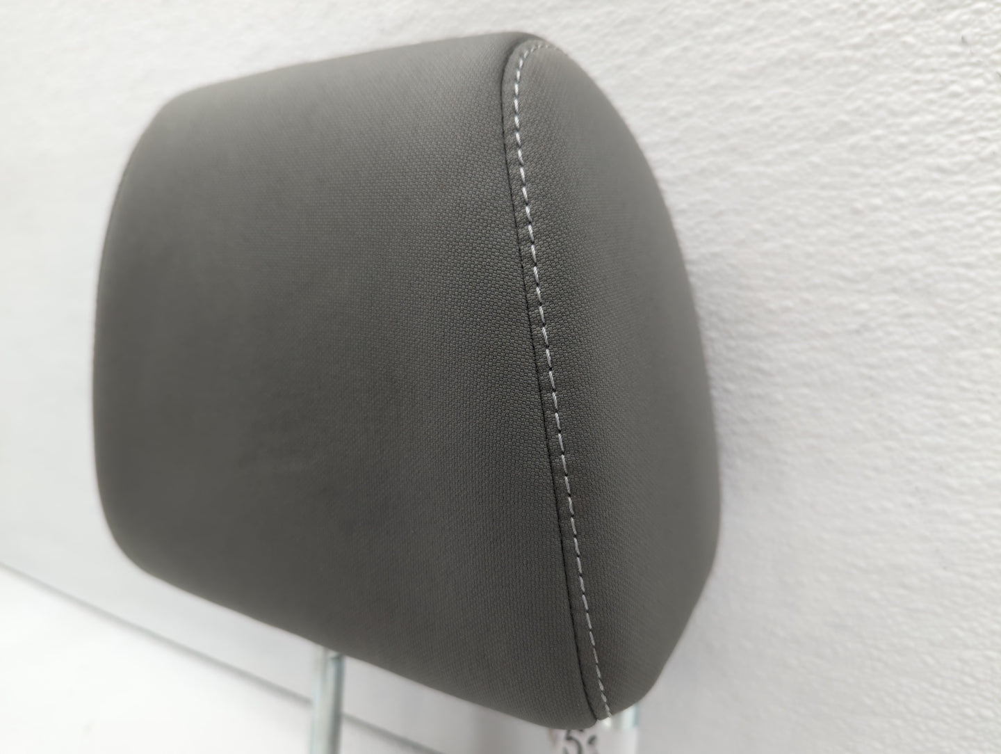 2017-2020 Honda Civic Headrest Head Rest Front Driver Passenger Seat Grey - Oemusedautoparts1.com