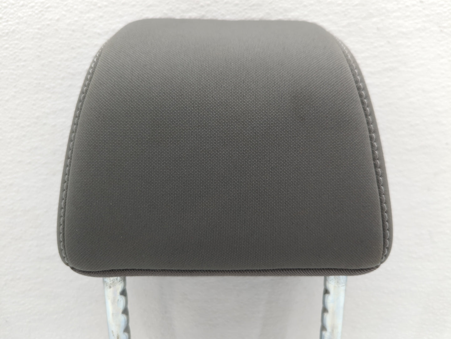 2017-2020 Honda Civic Headrest Head Rest Front Driver Passenger Seat Grey - Oemusedautoparts1.com