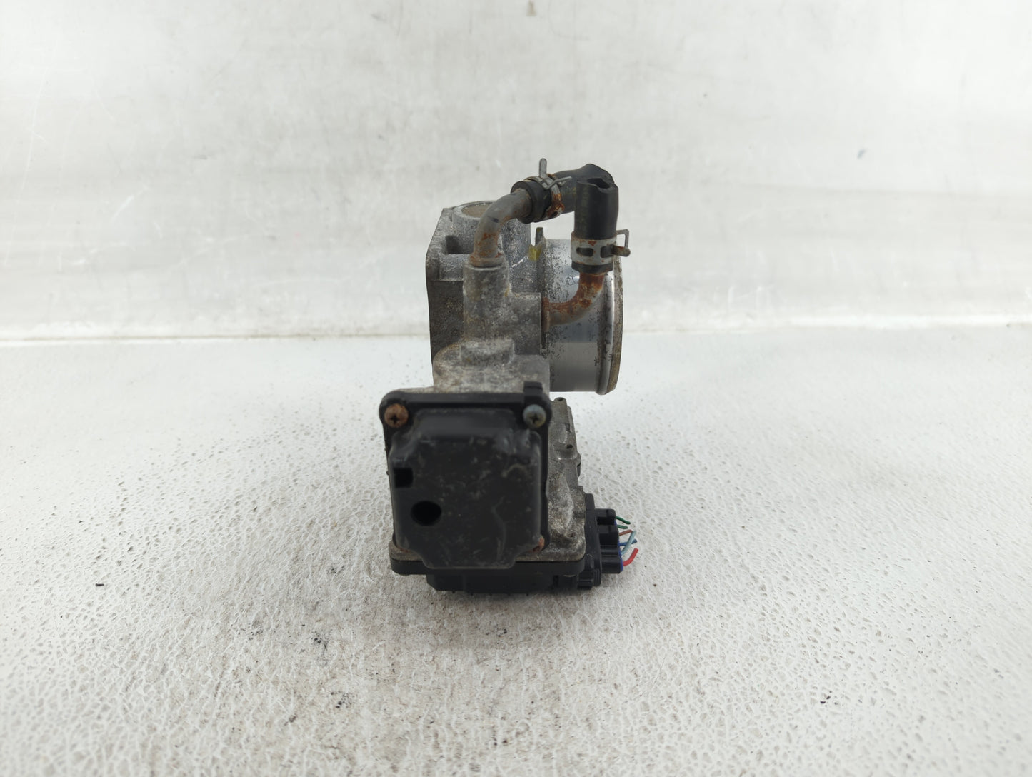 2016-2022 Honda Civic Throttle Body P/N:M20208973750 Fits Fits 2016 2017 2018 2019 2020 2021 2022 OEM Used Auto Parts - Oemu