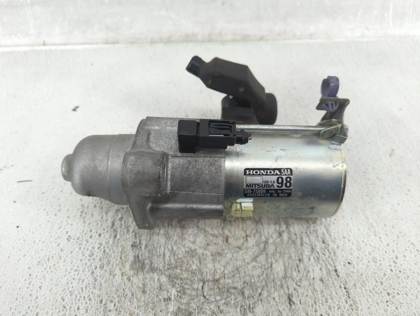2016-2017 Honda Civic Car Starter Motor Solenoid OEM P/N:SM-75009 Fits Fits 2016 2017 2020 OEM Used Auto Parts - Oemusedauto